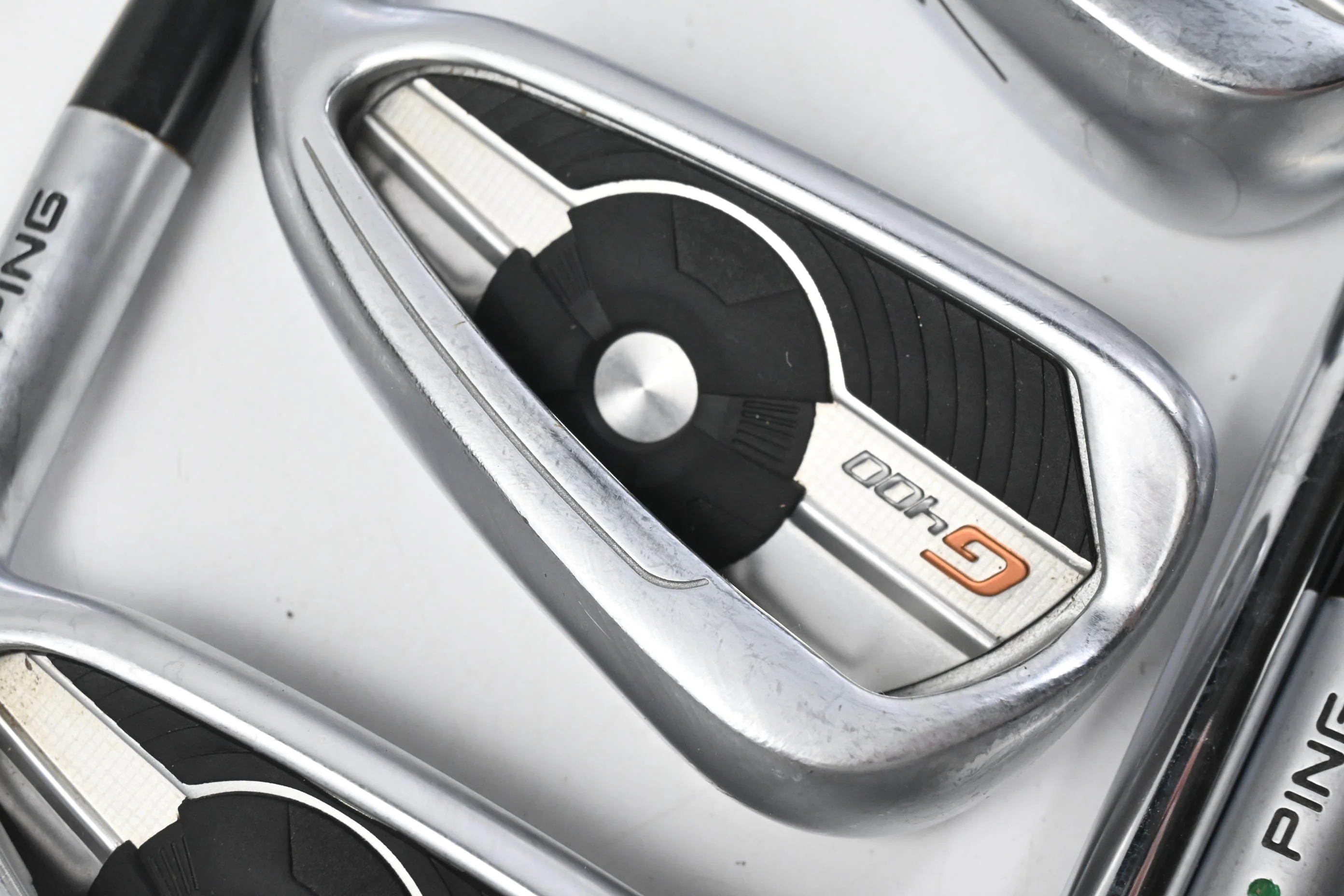 Ping G400 Irons / 5-PW+SW / Green Dot / Stiff Flex Ping AWT 2.0 Shafts
