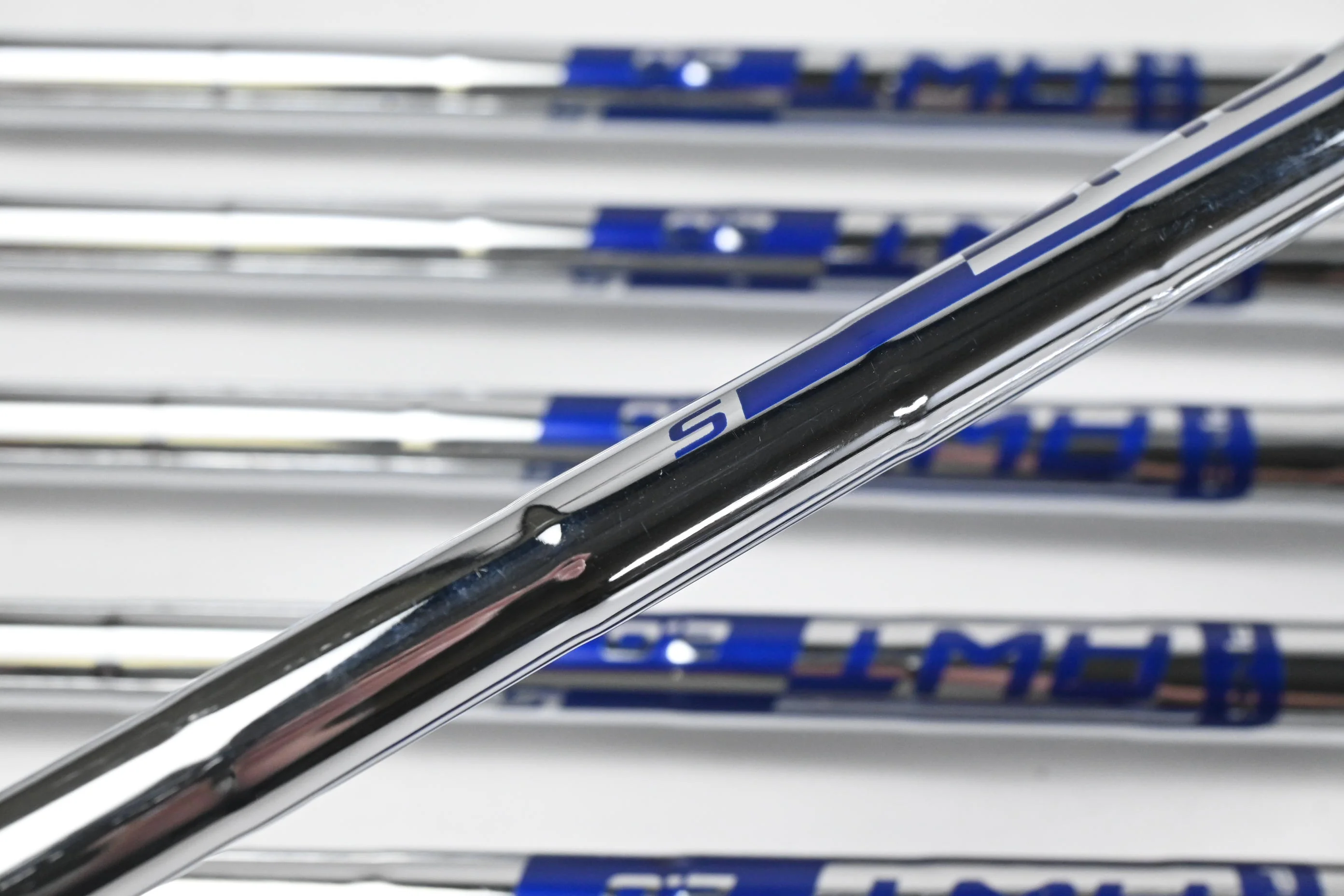 Ping G400 Irons / 5-PW+SW / Green Dot / Stiff Flex Ping AWT 2.0 Shafts - Image 5