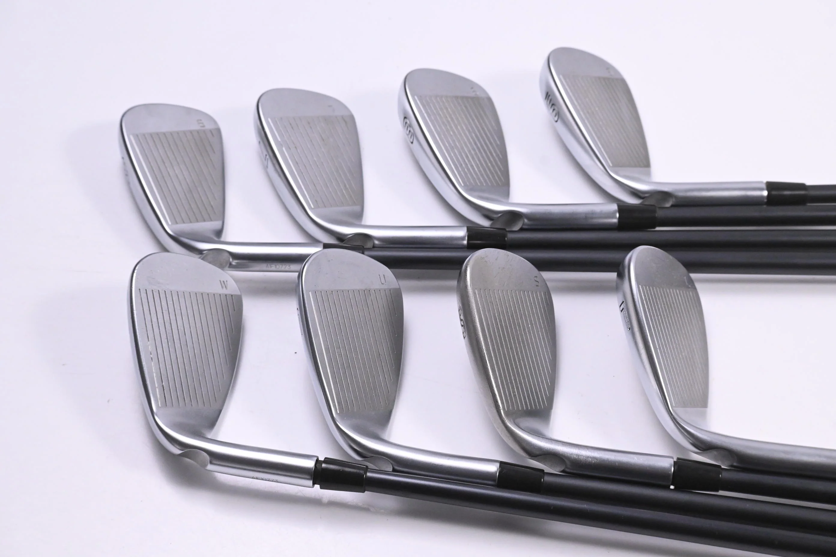 Ping G410 Irons / 6-PW+UW+SW+LW / Silver Dot / Regular Flex Ping Alta CB Red AWT - Image 3