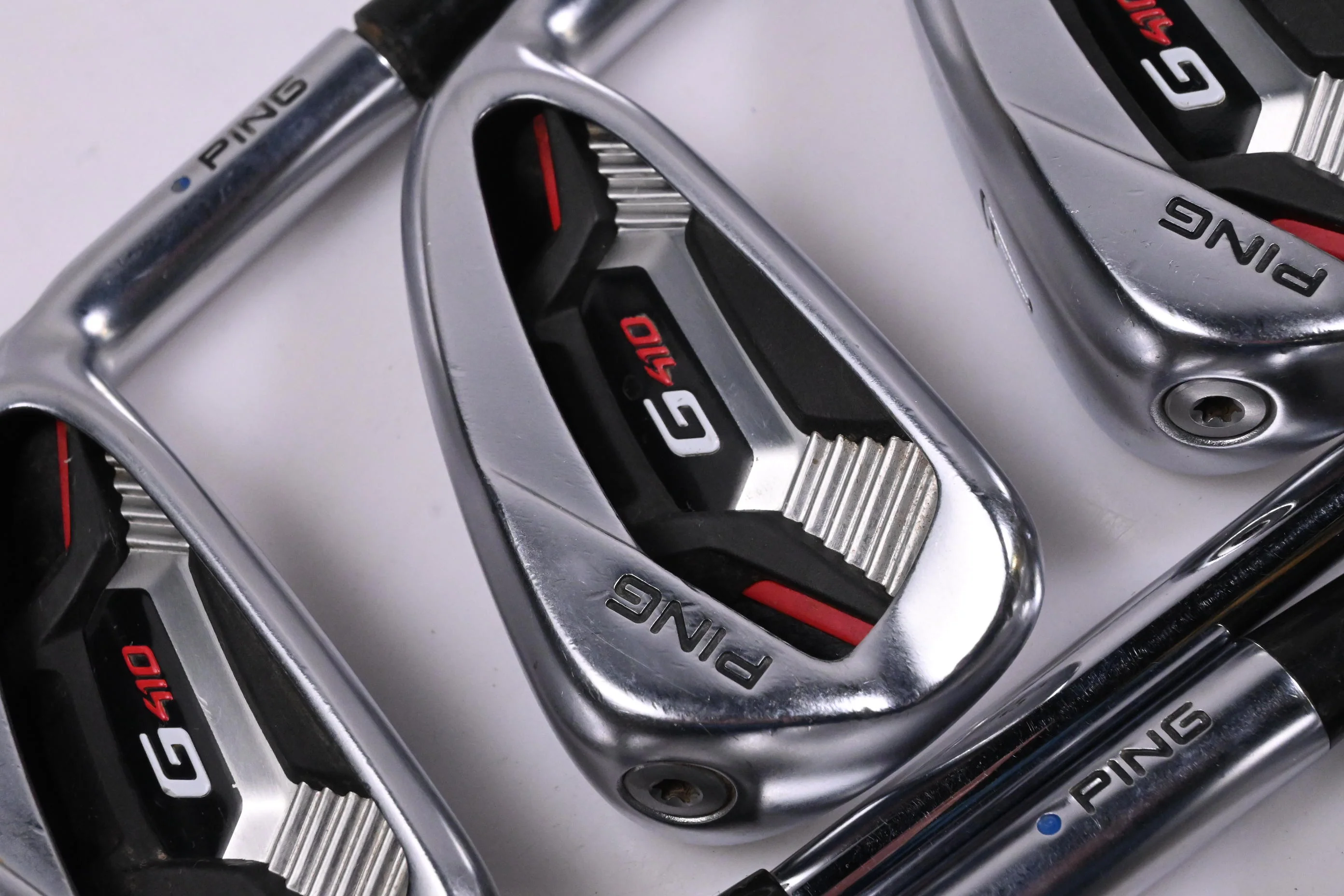 Ping G410 Irons / 5-PW+SW / Blue Dot / Regular Flex Ping AWT 2.0 Shafts