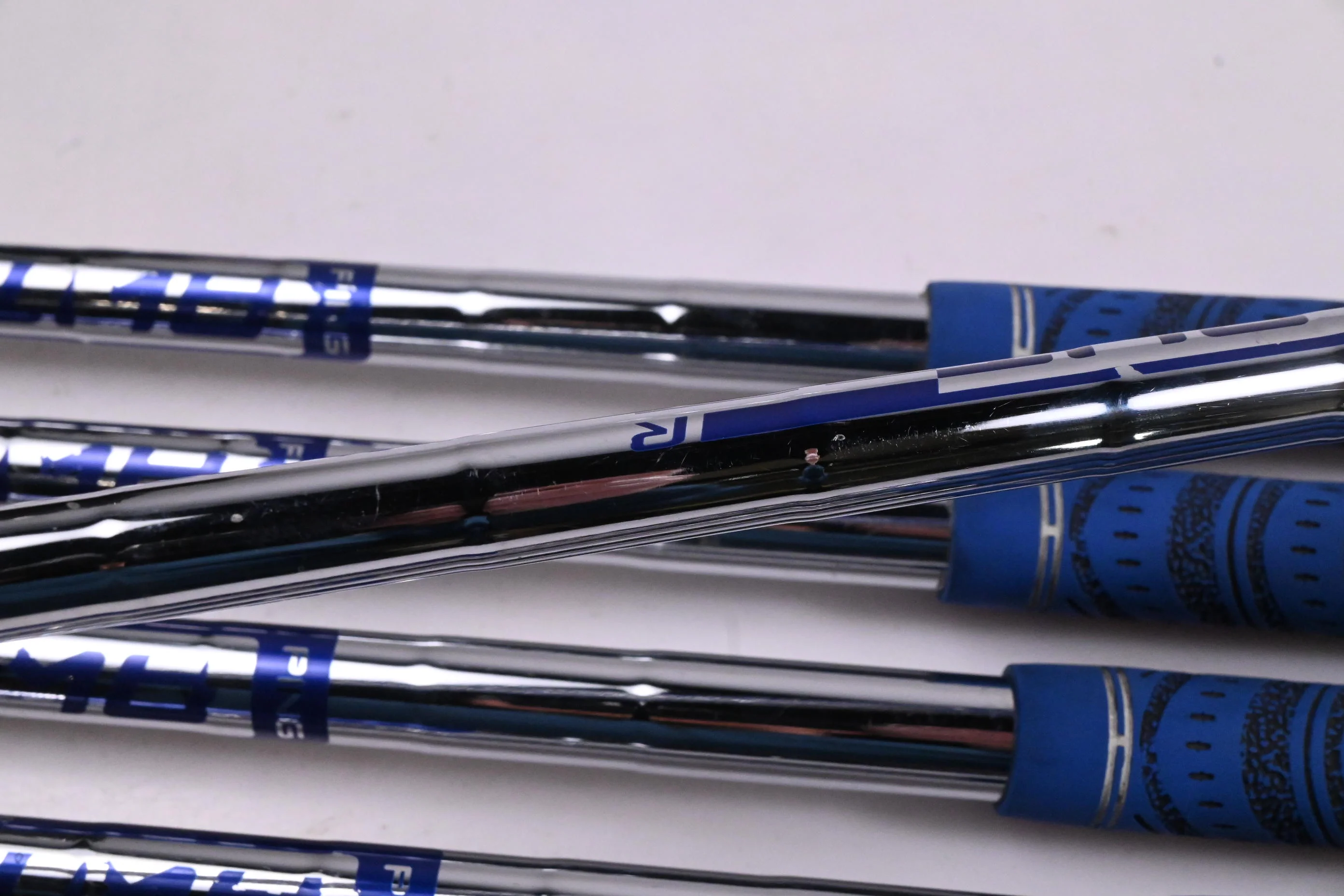 Ping G410 Irons / 5-PW+SW / Blue Dot / Regular Flex Ping AWT 2.0 Shafts - Image 5