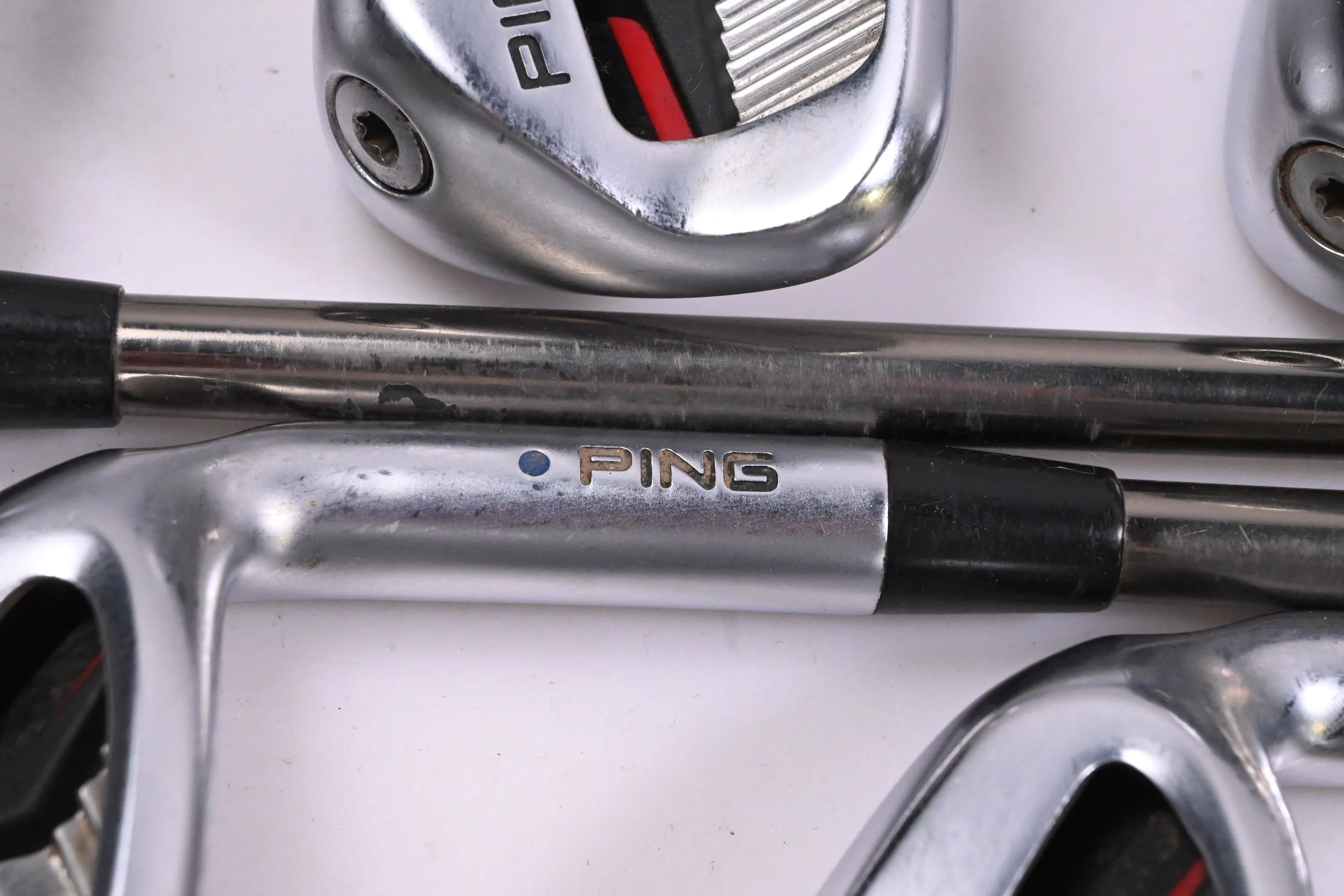 Ping G410 Irons / 5-PW+SW / Blue Dot / Regular Flex UST Recoil ES780 Shafts - Image 2