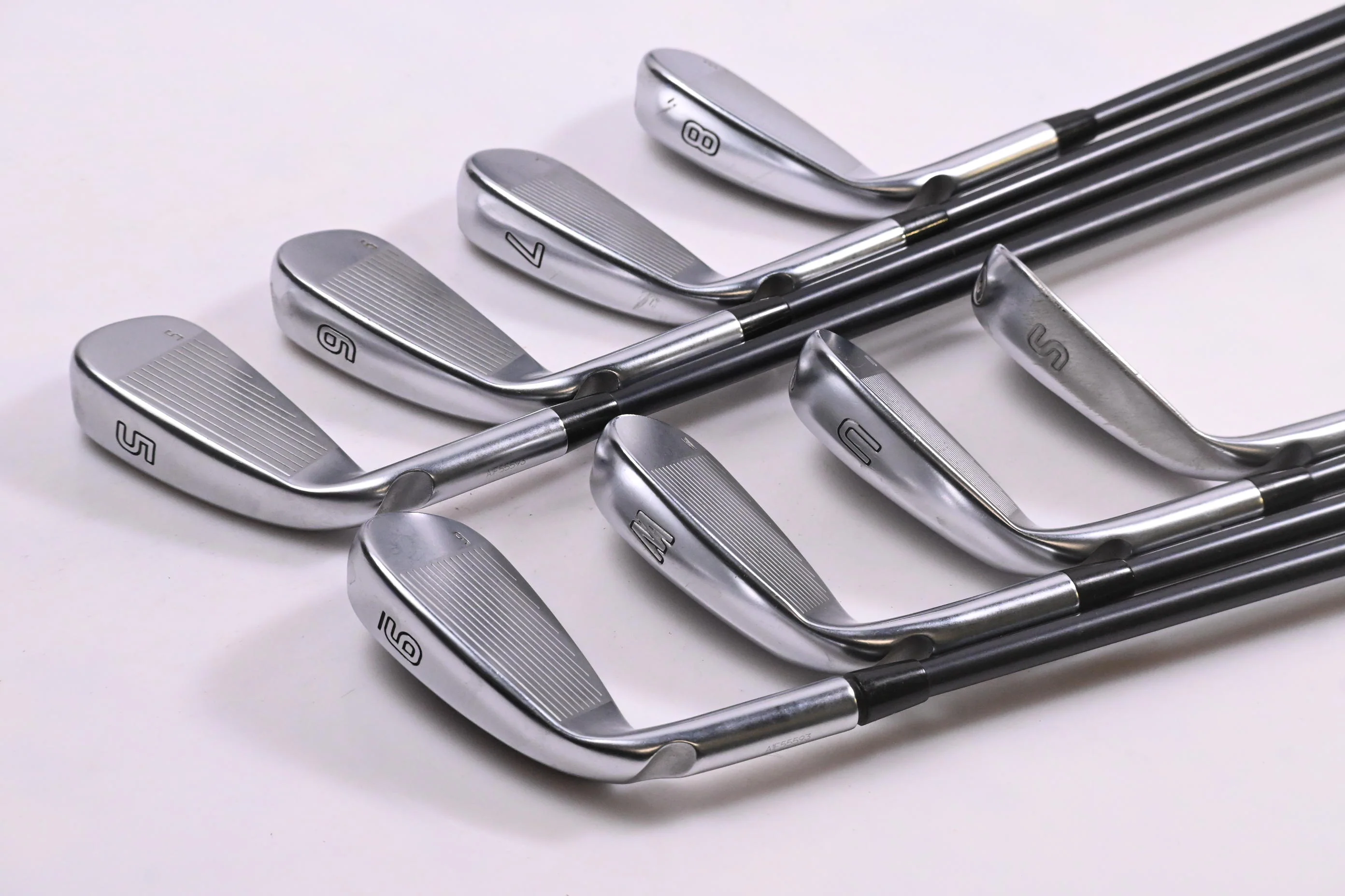 Ping G410 Irons / 5-PW+GW+SW / Blue Dot / Regular Flex Ping Alta CB Red Shafts - Image 4