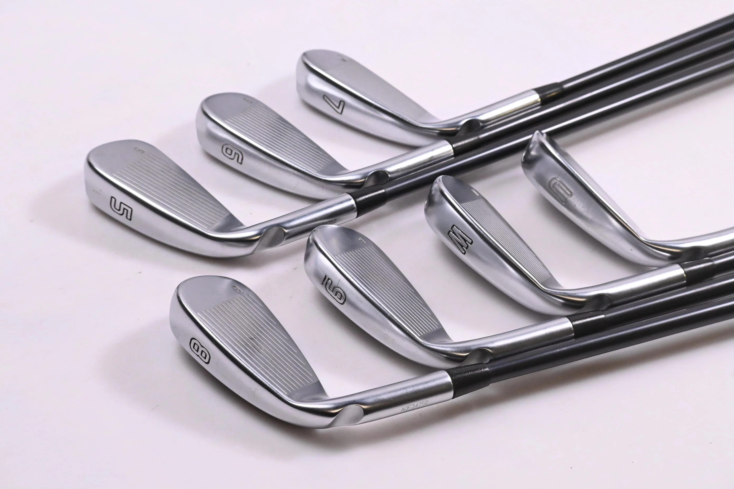Ping G410 Irons / 5-PW+GW / Green Dot / Regular Flex Ping Alta CB Red Shafts - Image 4