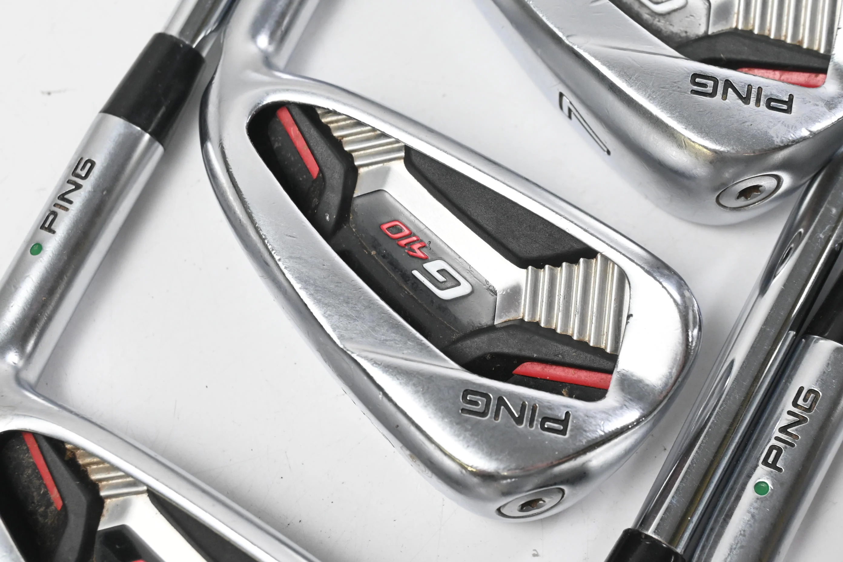 Ping G410 Irons / 5-PW+SW / Regular Flex Dynamic Gold R300 Shafts