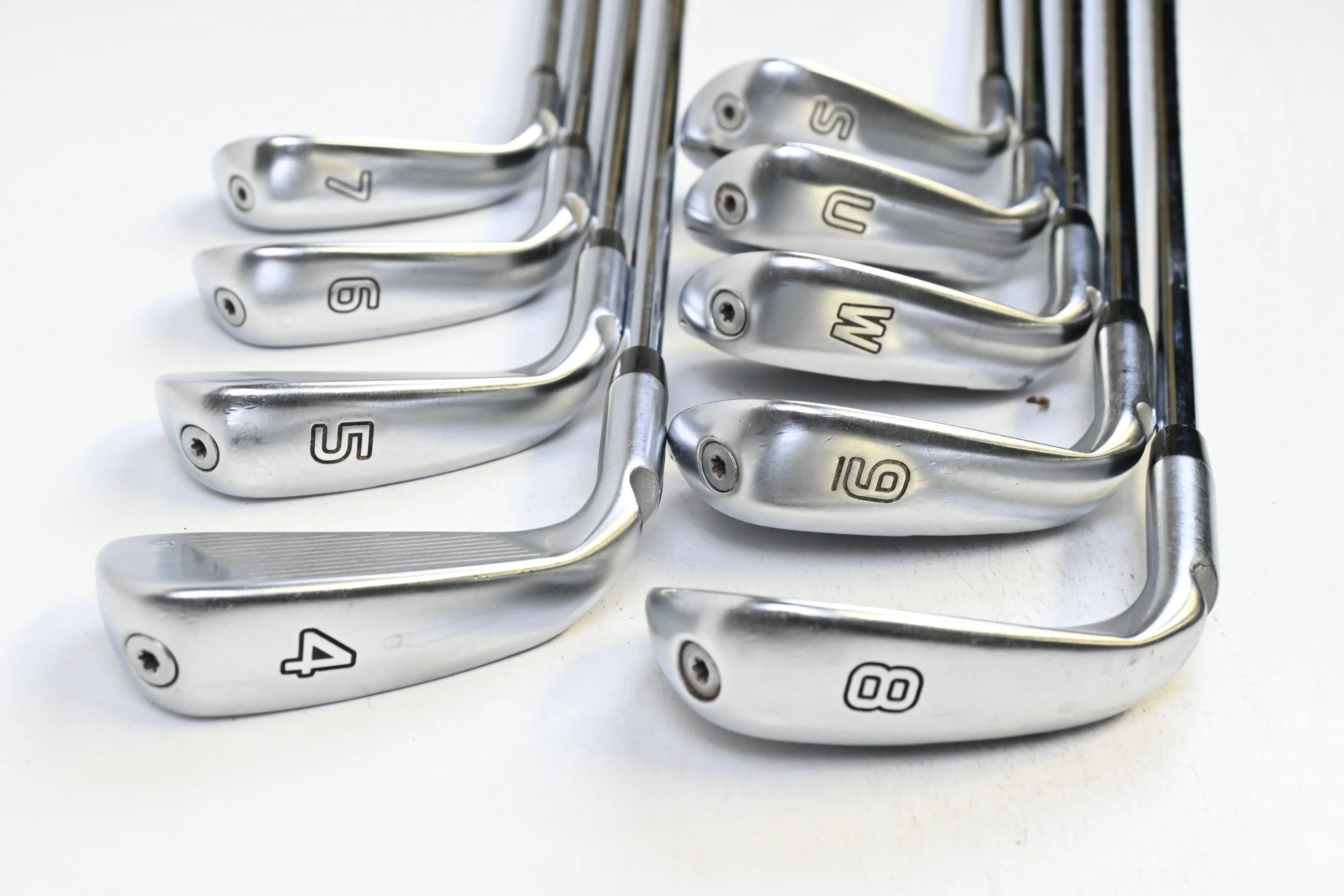 Ping G425 Irons / 4-PW+GW+SW / Black Dot / Regular Flex Ping AWT 2.0 Shafts - Image 4