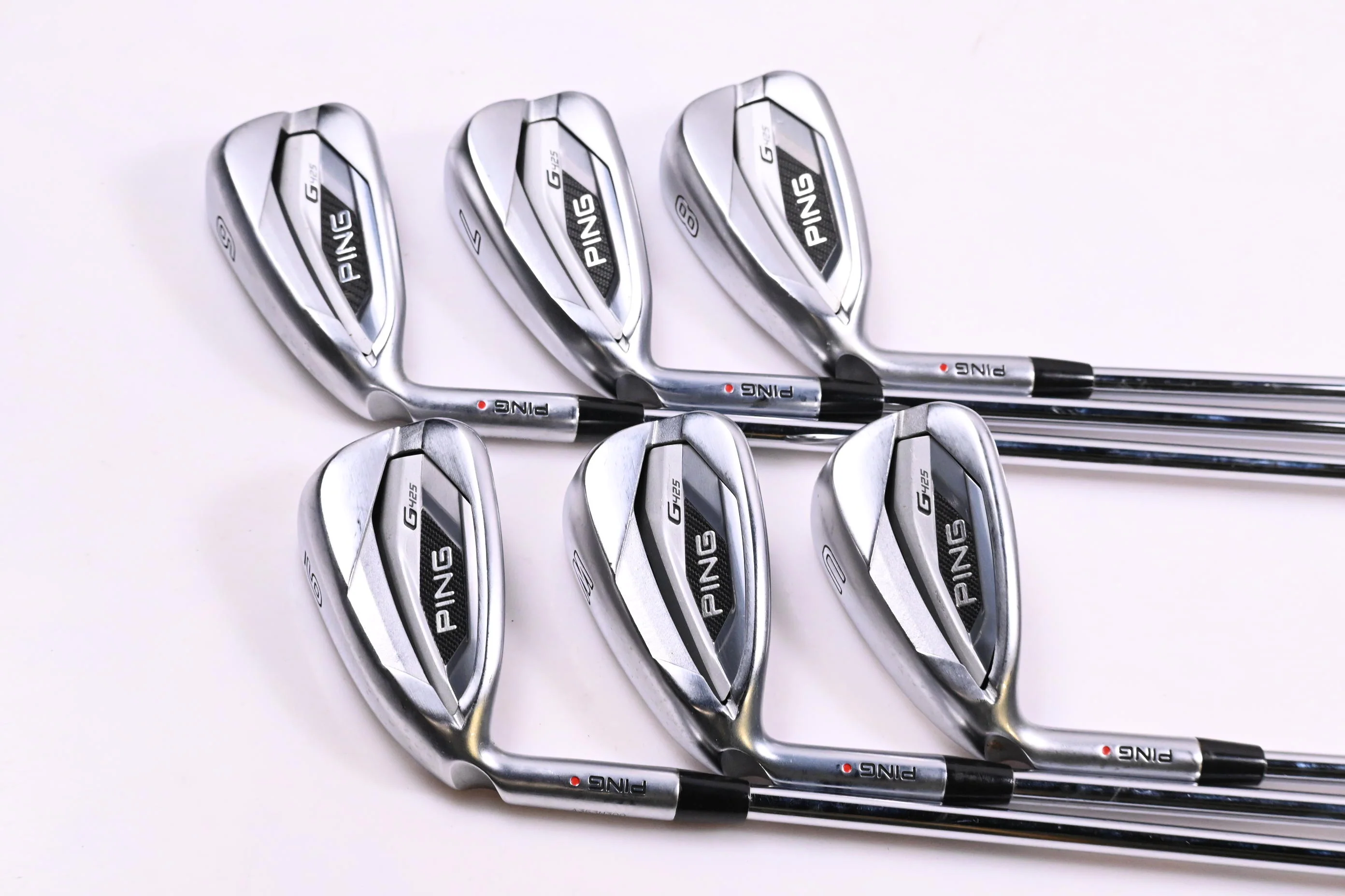 Left Hand Ping G425 Irons / 5-PW / Red Dot / Regular Flex Elevate MPH 95 Shafts - Image 2