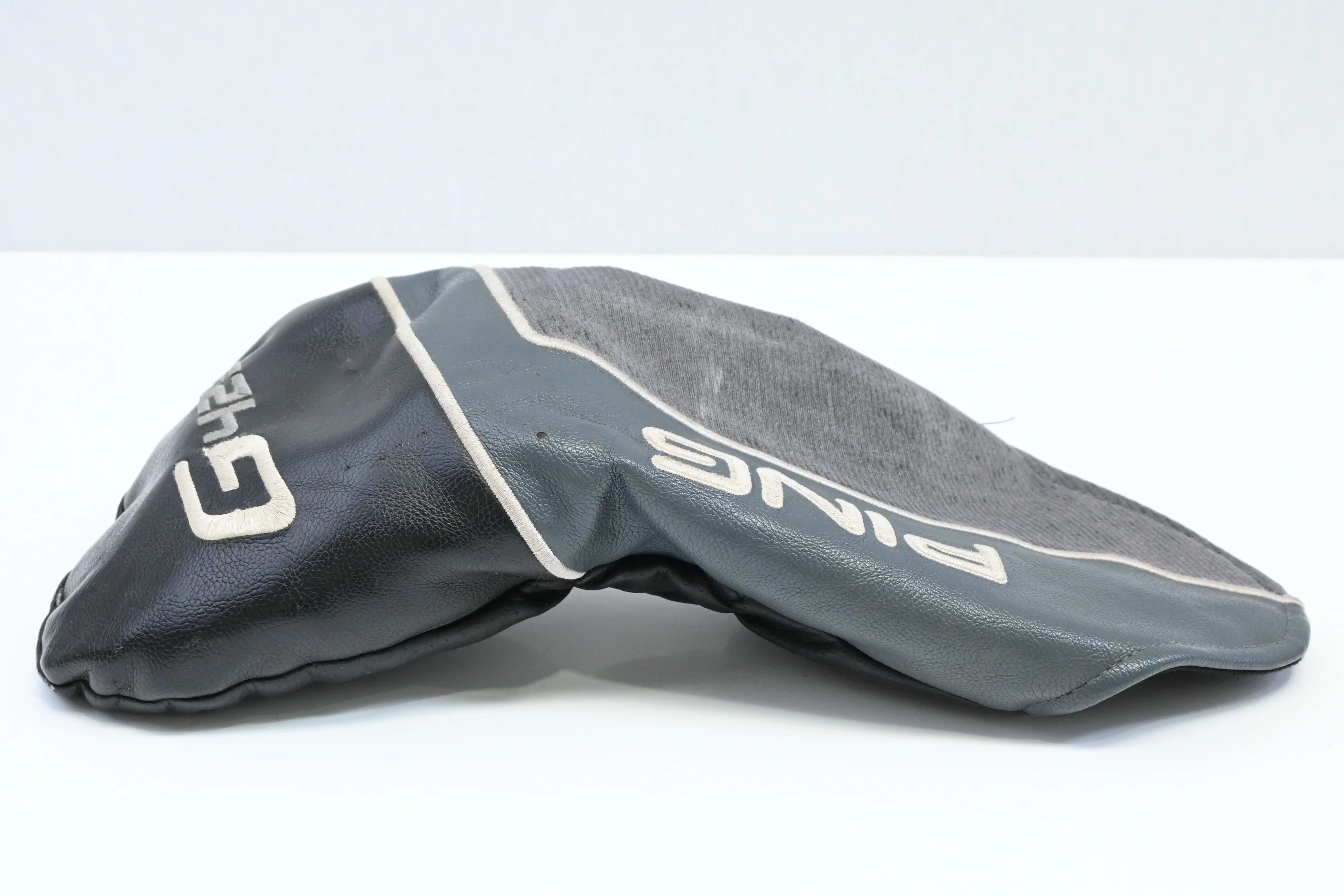 Ping G425 Max Driver / 10.5 Degree / Regular Flex Cobra Ultralite 40 Shaft - Image 9