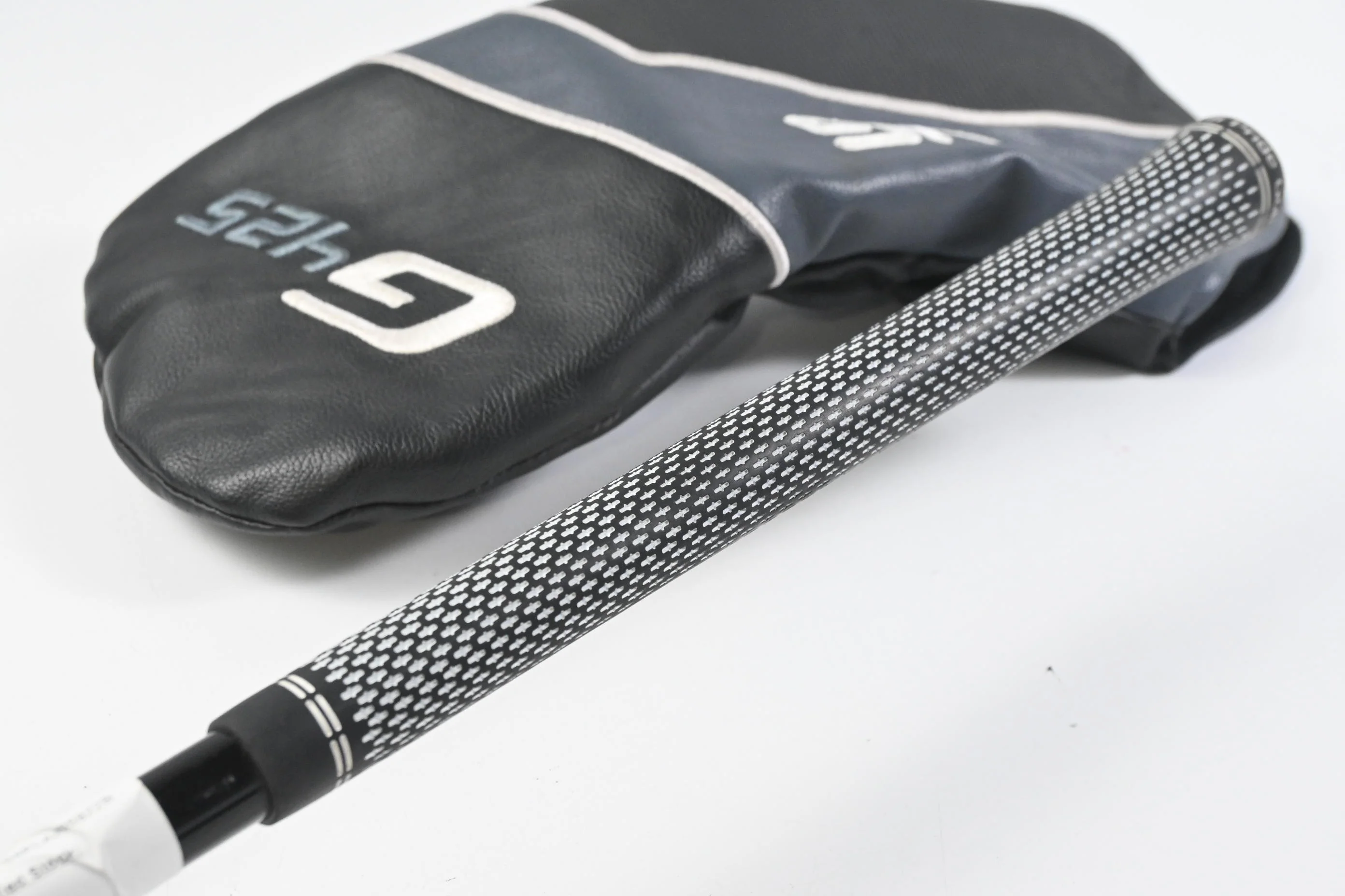 Ping G425 SFT Driver / 10.5 Degree / Senior Flex Fujikura Vista Pro 55 Shaft - Image 9