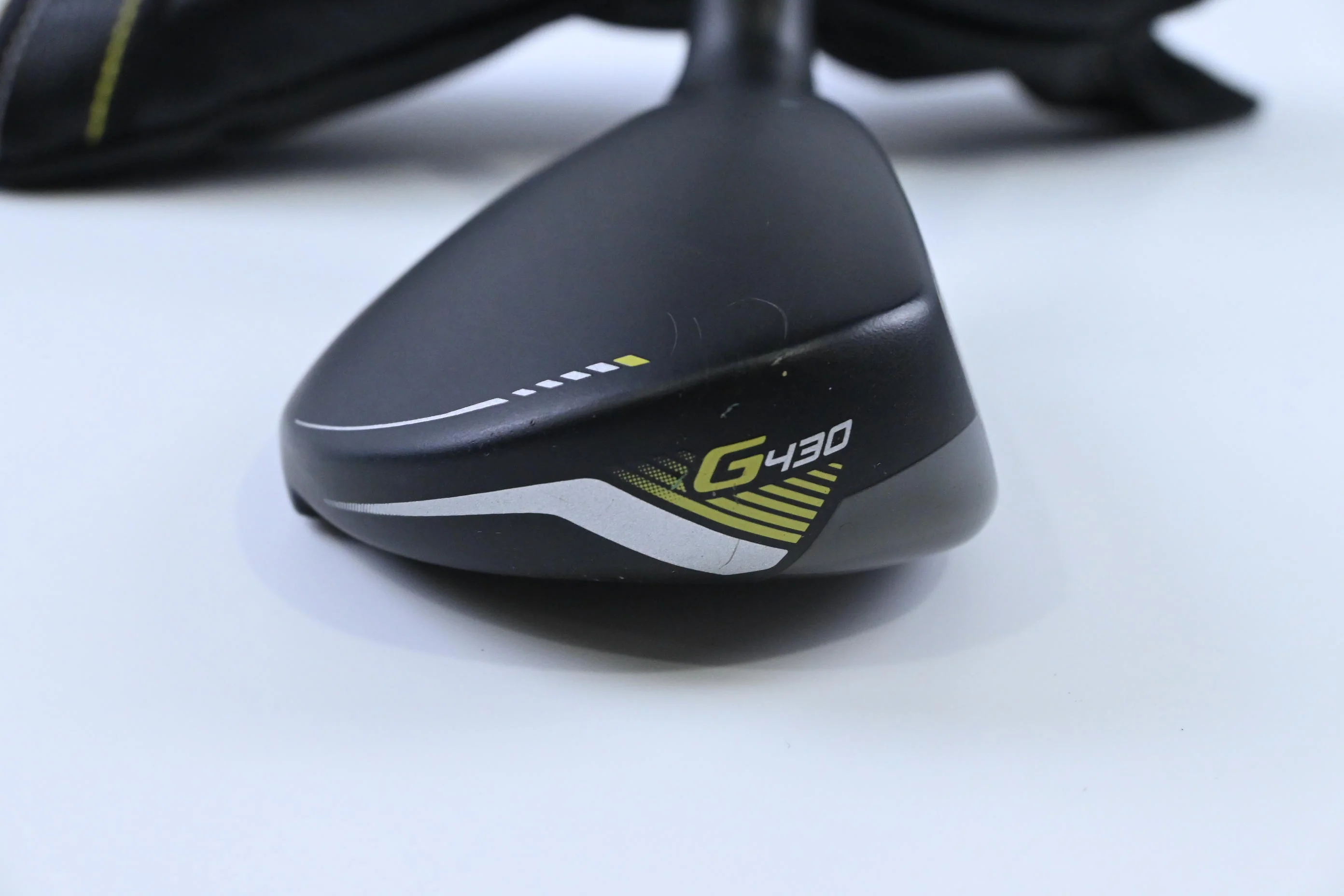 Ping G430 #4 Hybrid / 22 Degree / Stiff Flex Ping Tour 2.0 Black 90 Shaft - Image 3
