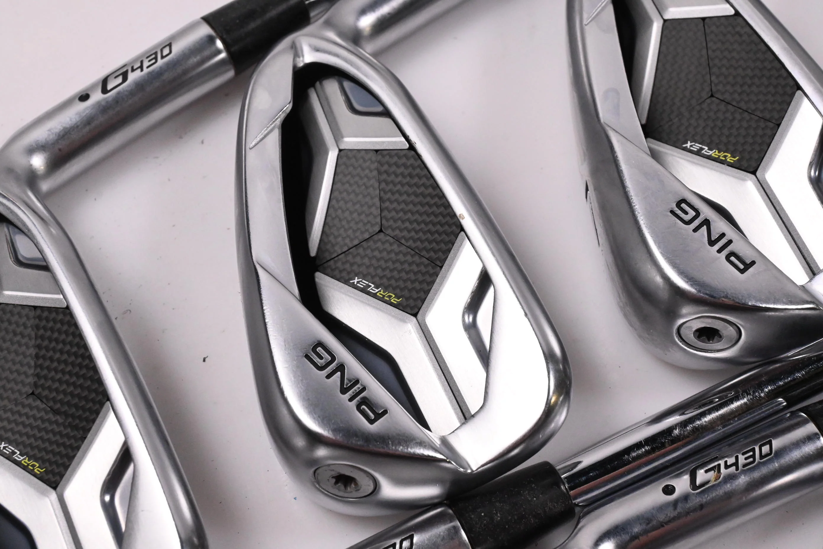 Ping G430 Irons / 5-PW+45°+50° / Black Dot / Regular Flex Elevate MPH 95 Shafts