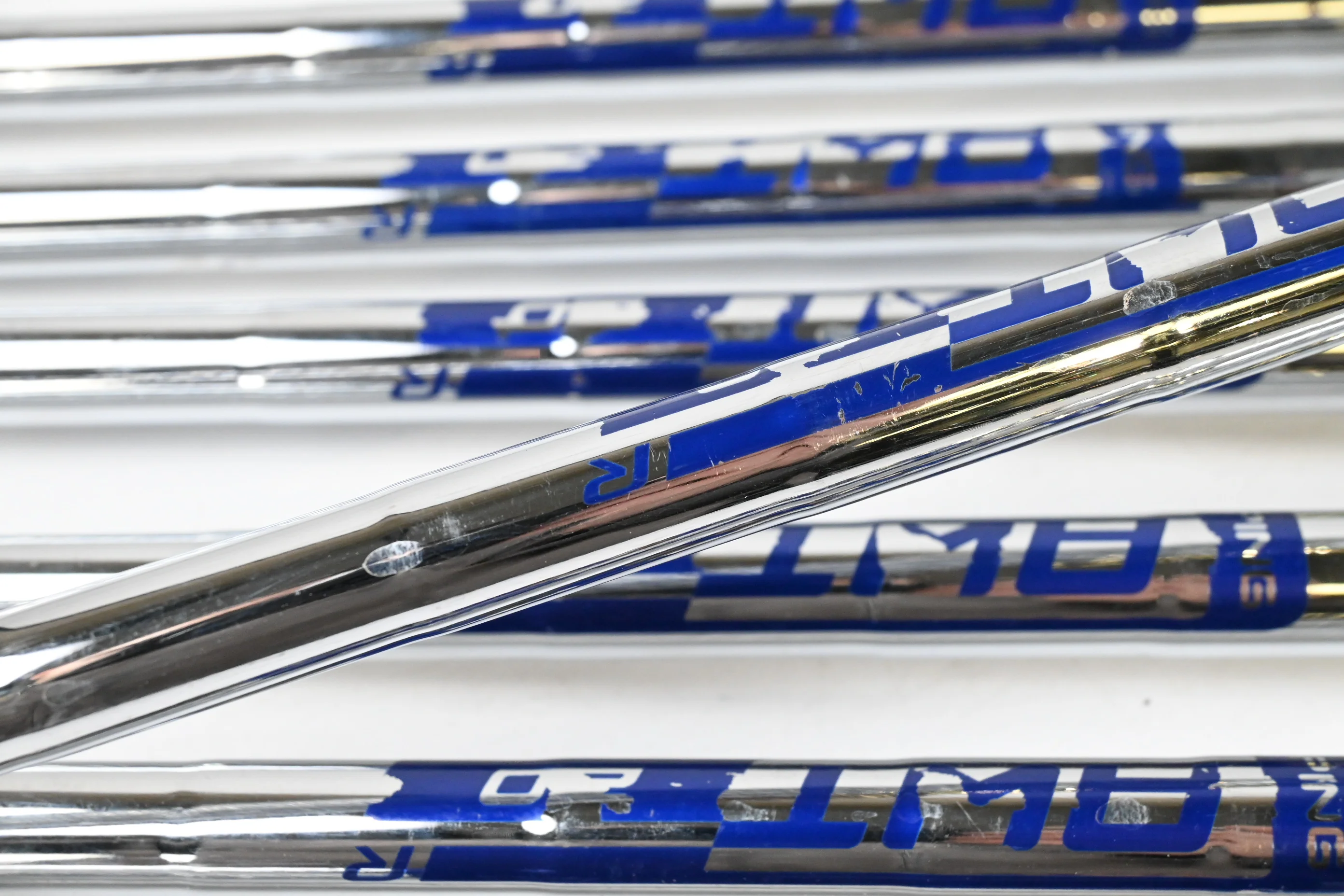 Ping G430 Irons / 5-PW+GW / Blue Dot / Regular Flex Ping AWT 2.0 Shafts - Image 5