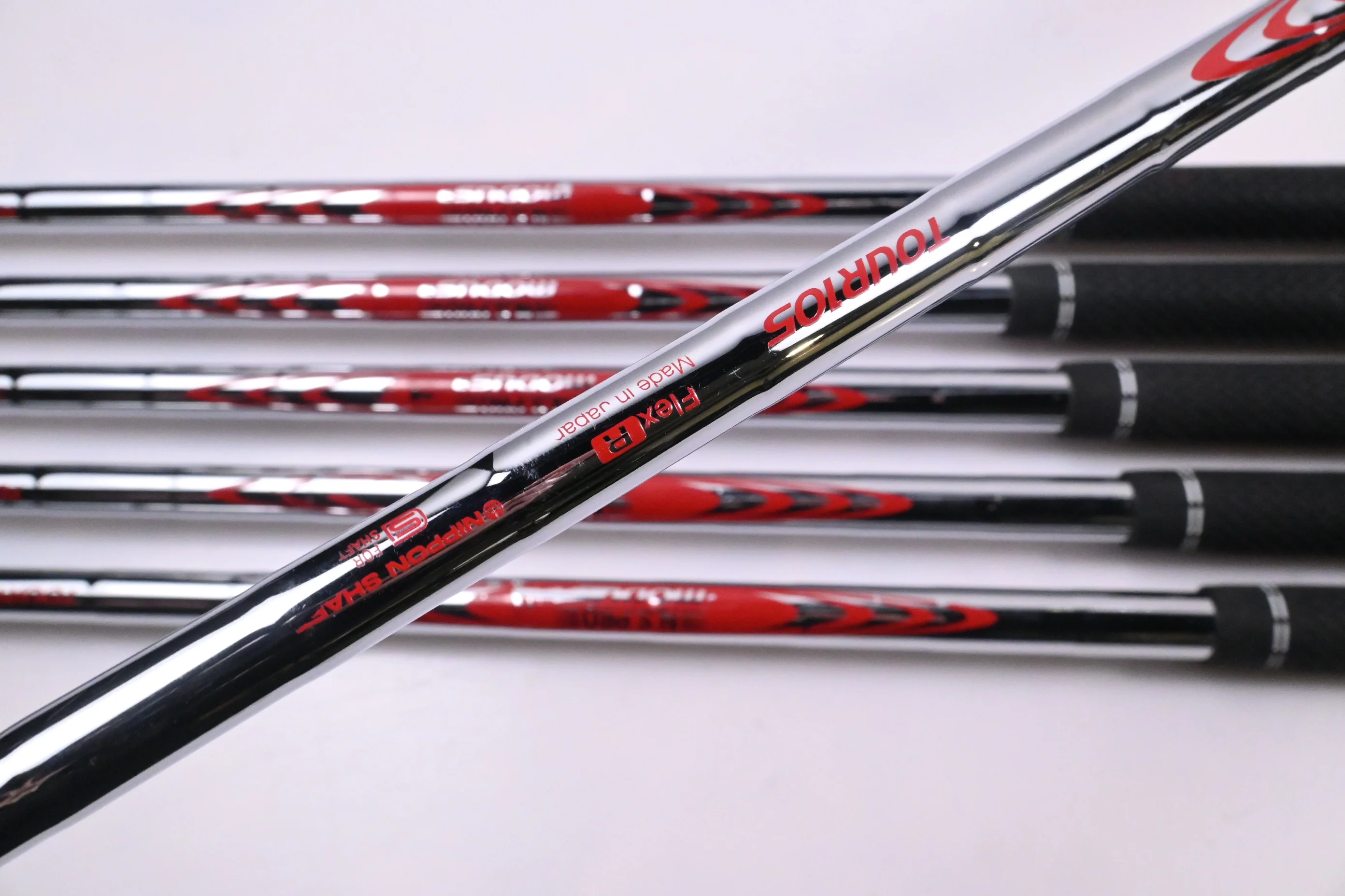 Ping G440 Irons / 6-PW+GW / Black Dot / Regular Flex N.S.Pro Modus³ Tour 105 - Image 5