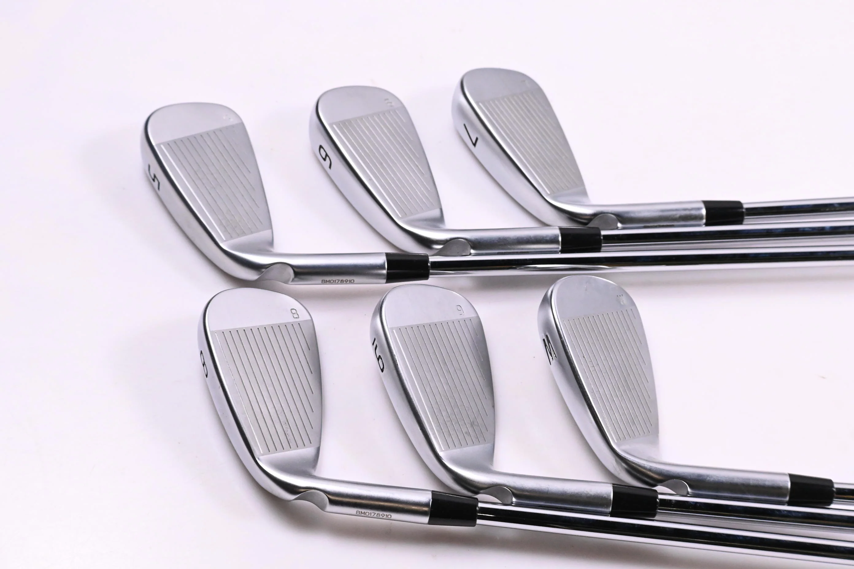 Ping G440 Irons / 5-PW / Black Dot / Regular Flex Ping AWT 3.0 Shafts - Image 3