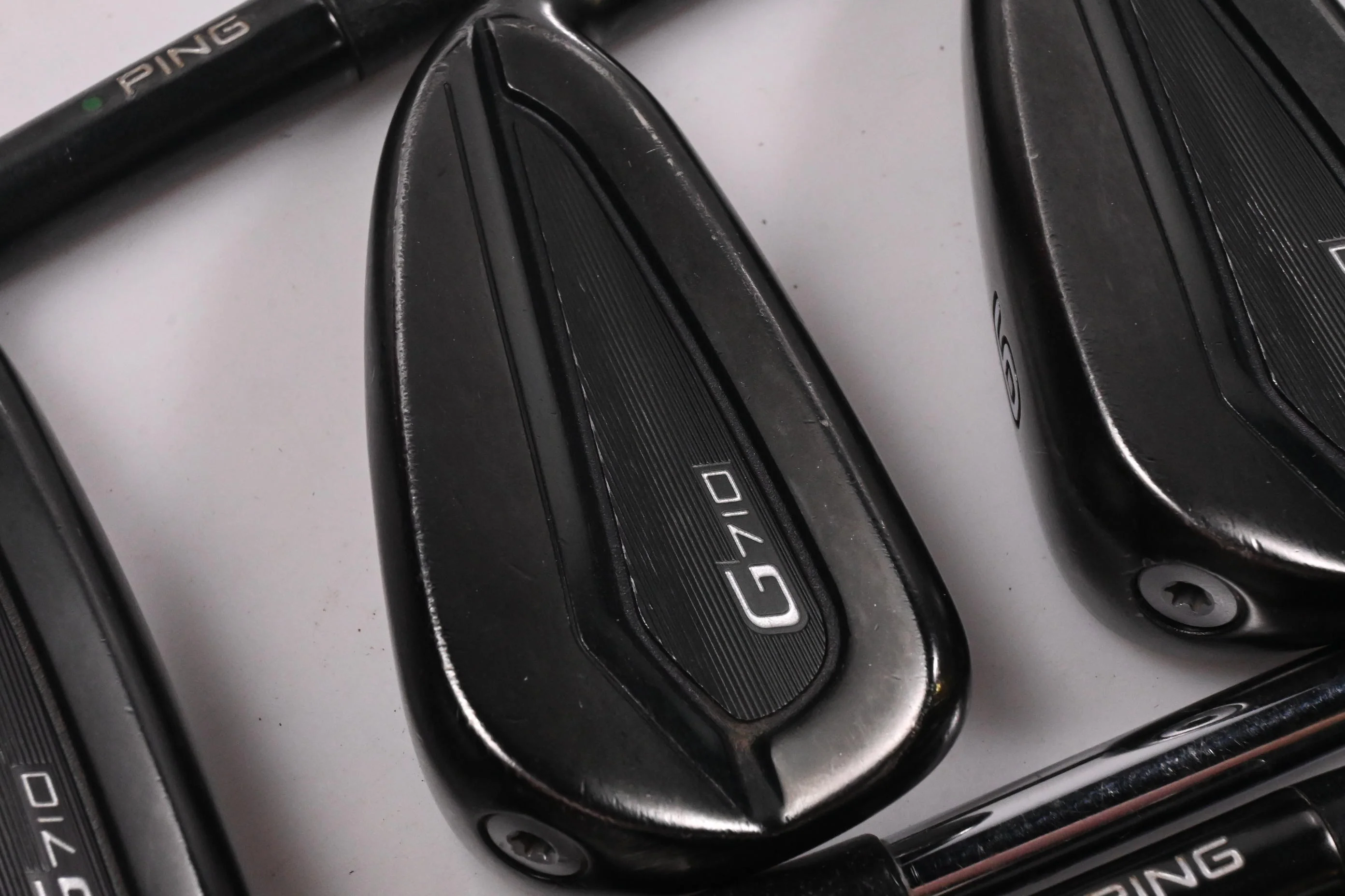 Ping G710 Irons / 4-PW+SW / Green Dot / Stiff Flex Ping AWT 2.0 Shafts