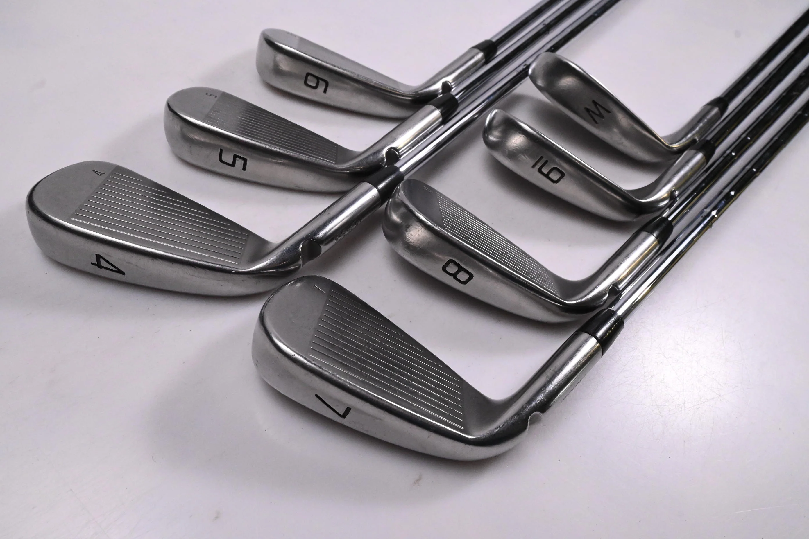 Ping i-Series E1 Irons / 4-PW / Blue Dot / Regular Flex Ping Shafts - Image 4