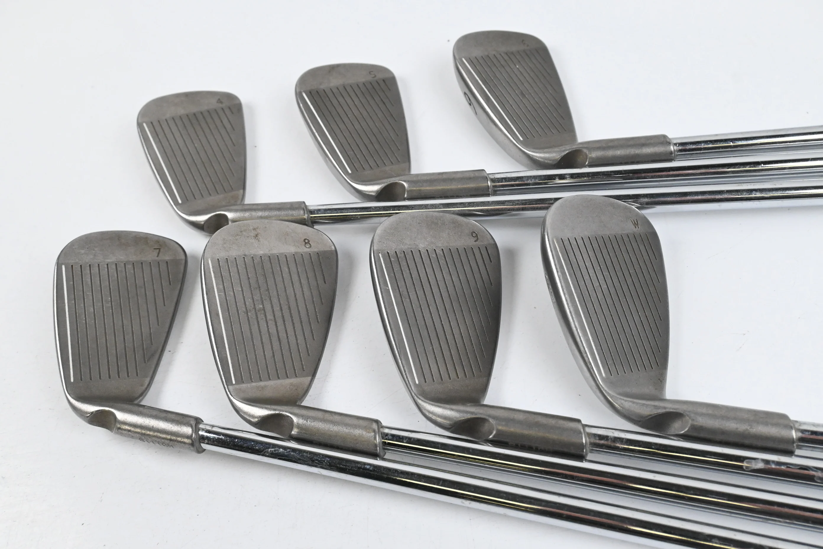 Ping i10 Irons / 4-PW / Black Dot / Stiff Flex Ping AWT Shafts - Image 3