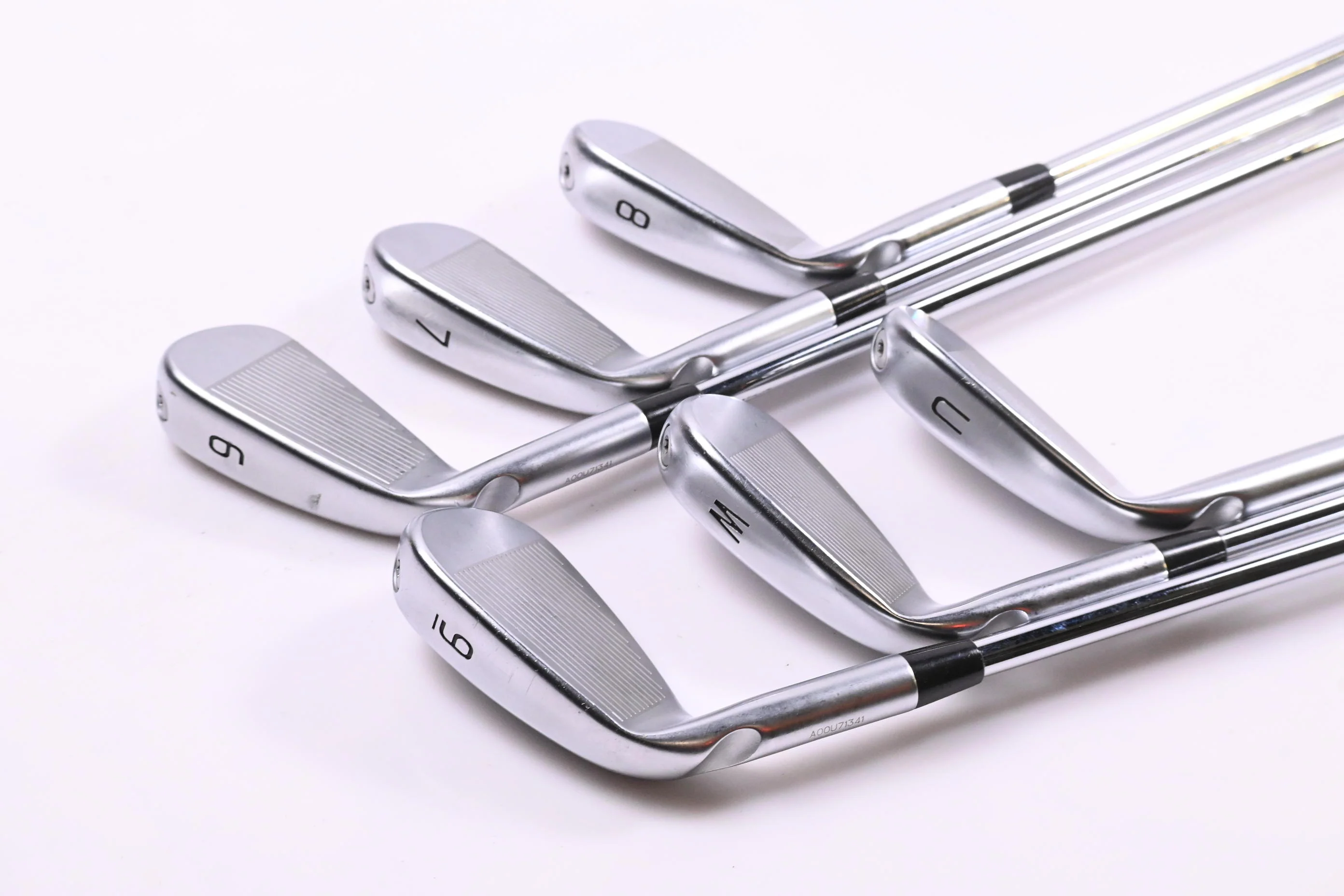 Ping i230 Irons / 6-PW+GW / Black Dot / Stiff Flex Elevate MPH 95 Shafts - Image 4