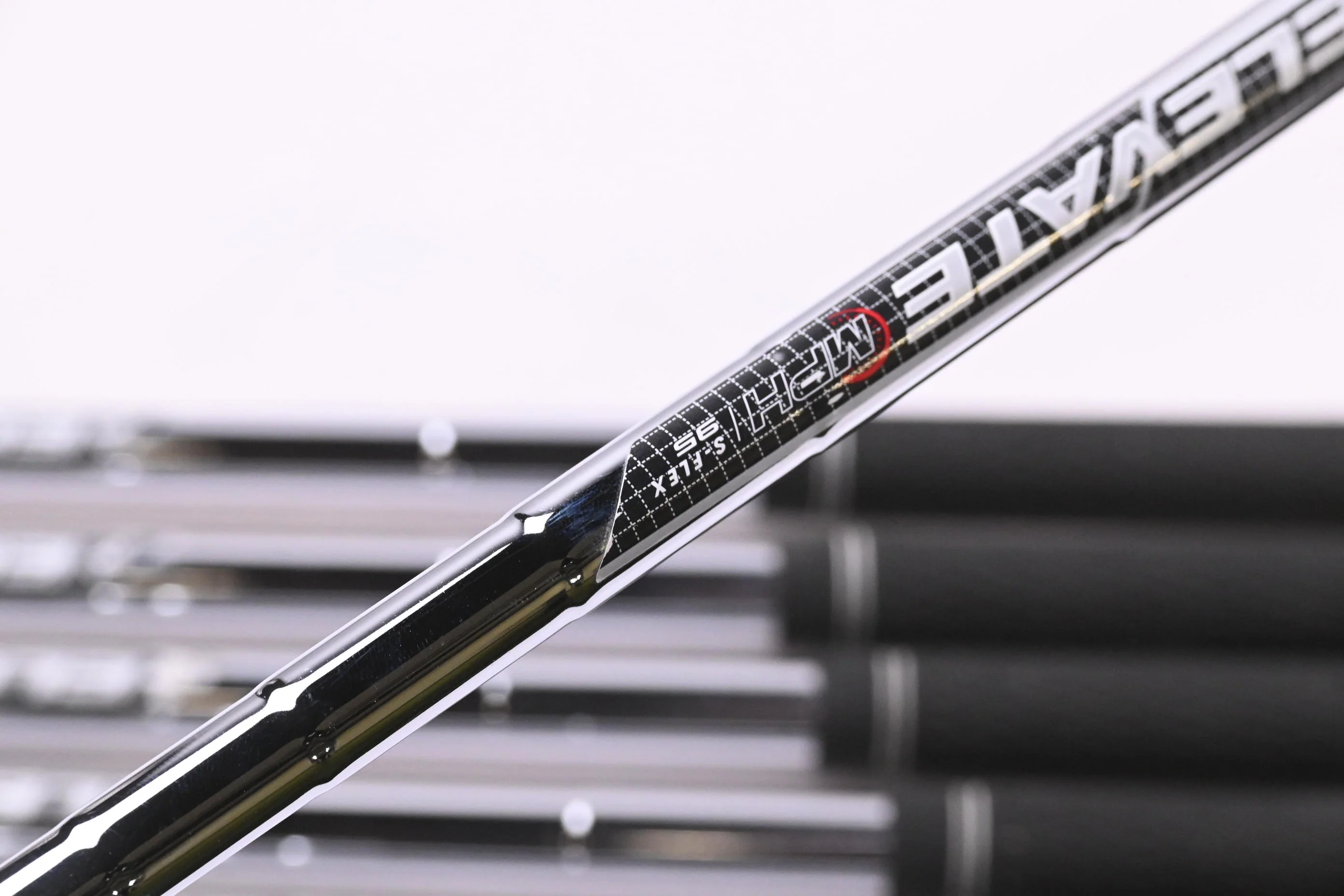 Ping i230 Irons / 6-PW+GW / Black Dot / Stiff Flex Elevate MPH 95 Shafts - Image 5