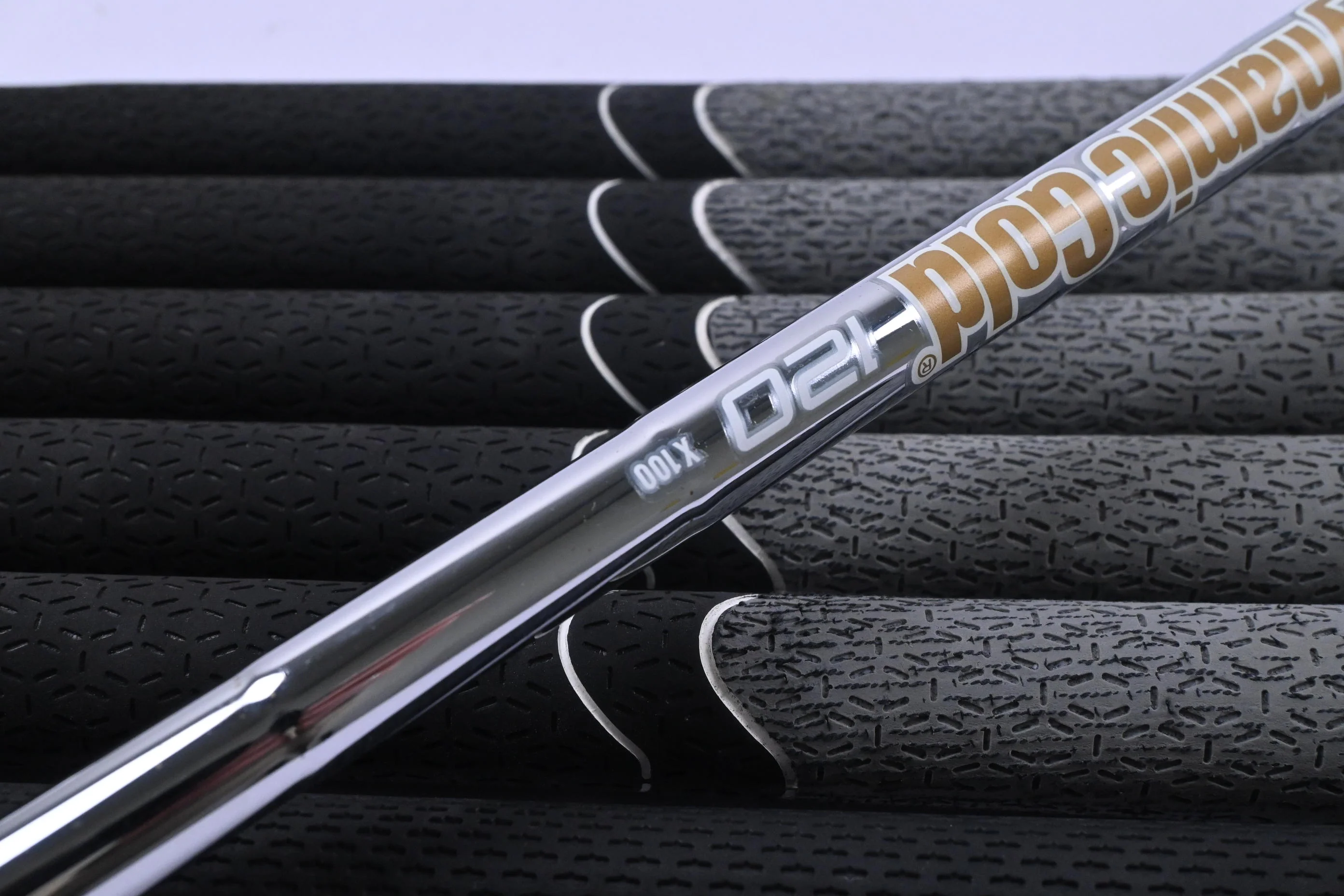 Ping i230 Irons / 4-PW / Red Dot / X-Flex Dynamic Gold 120 X100 Shafts - Image 5