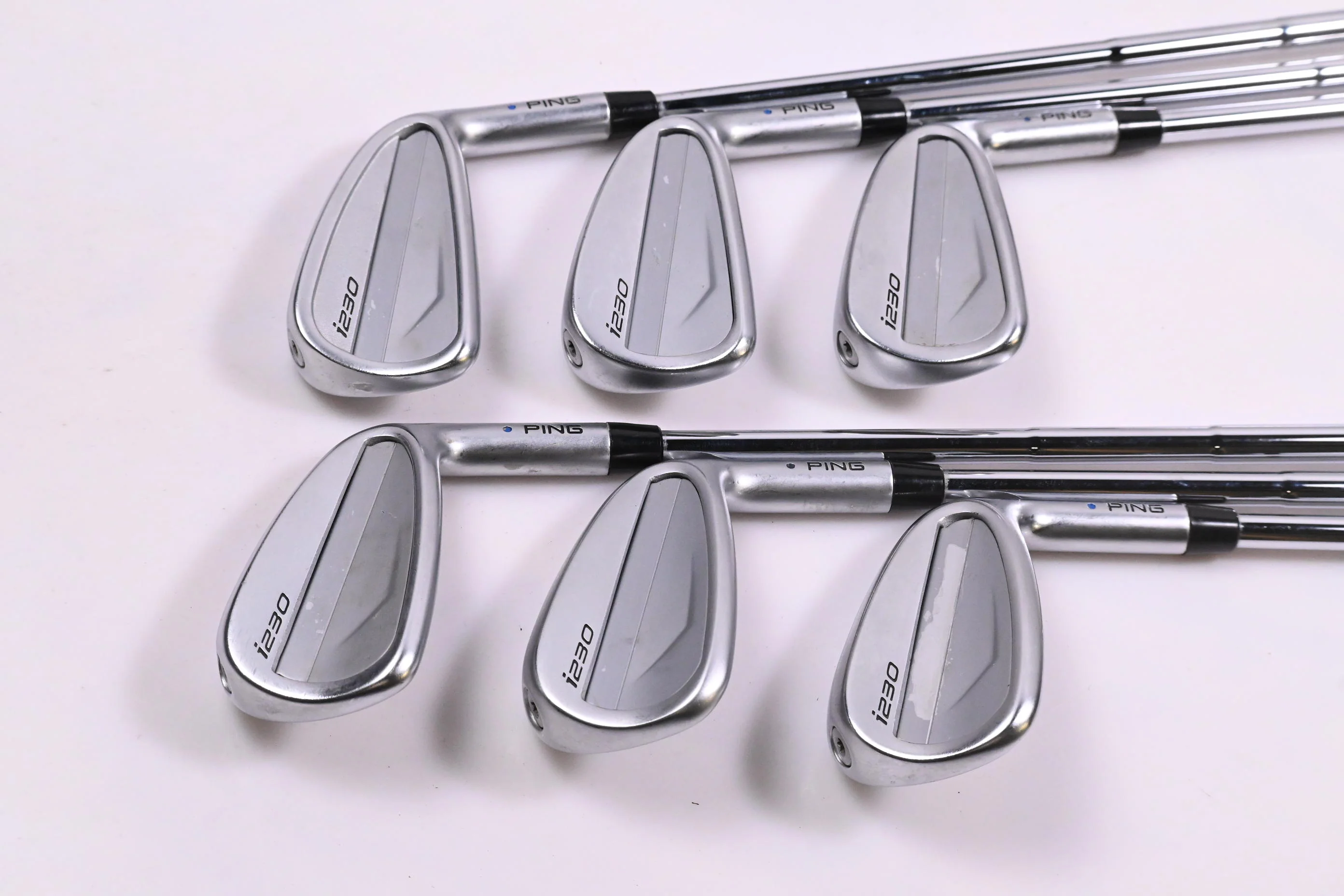Ping i230 Irons / 5-PW / Blue Dot / X-Flex Dynamic Gold Mid 115 X100 Shafts - Image 2