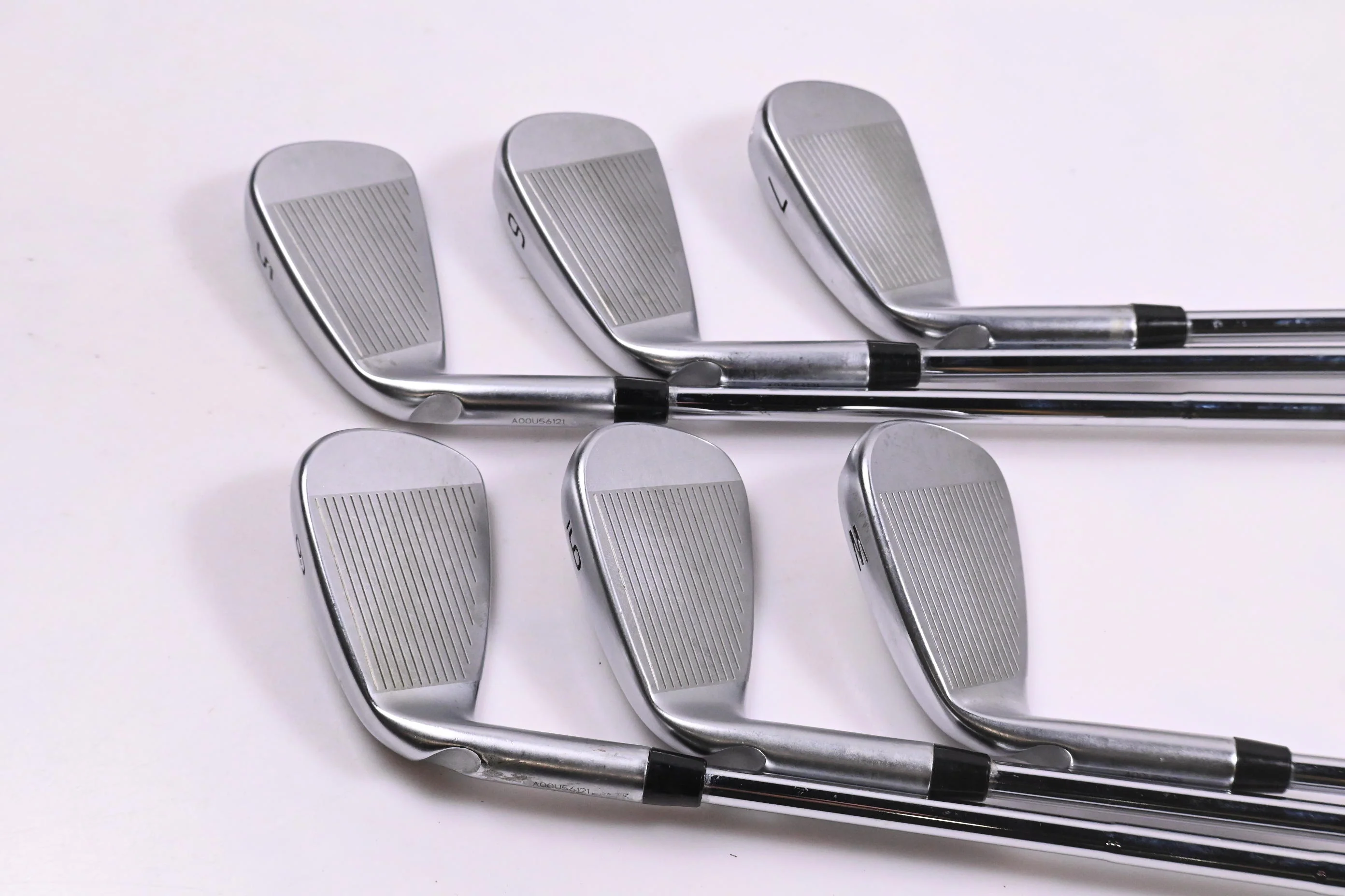 Ping i230 Irons / 5-PW / Blue Dot / X-Flex Dynamic Gold Mid 115 X100 Shafts - Image 3