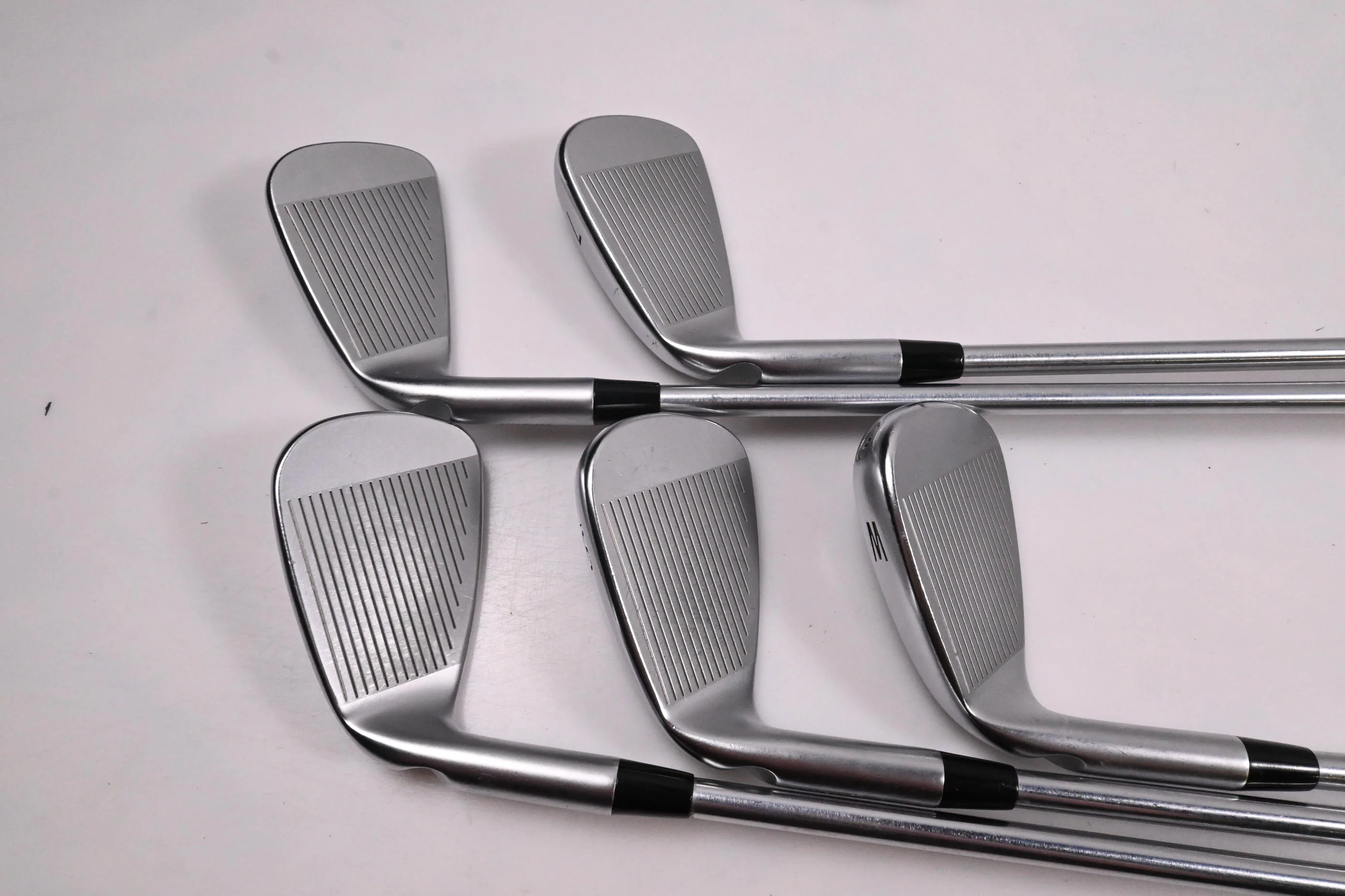 Ping i230 Irons / 6-PW / Blue Dot / Regular Flex Project X IO 105 Shafts - Image 3
