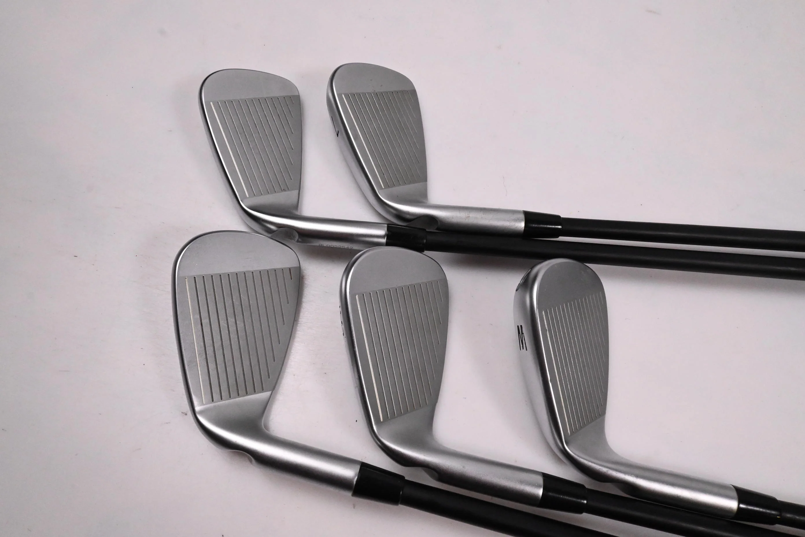Ping I240 Irons / 6-PW / Green Dot / Regular Flex Ping Alta CB Blue Shafts - Image 3
