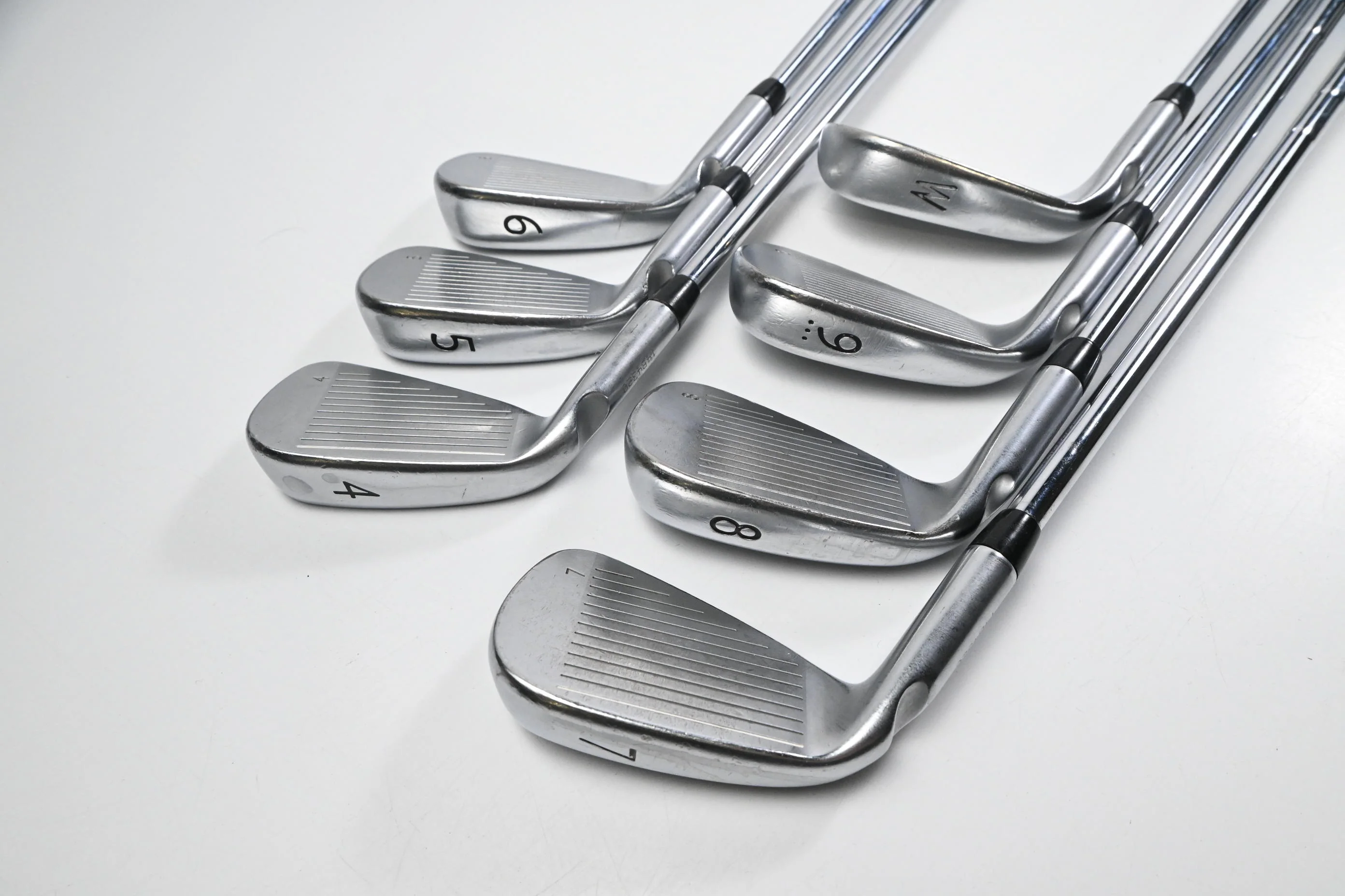 Ping i25 Irons / 4-PW / Black Dot / Regular Flex Ping CFS Shafts - Image 4