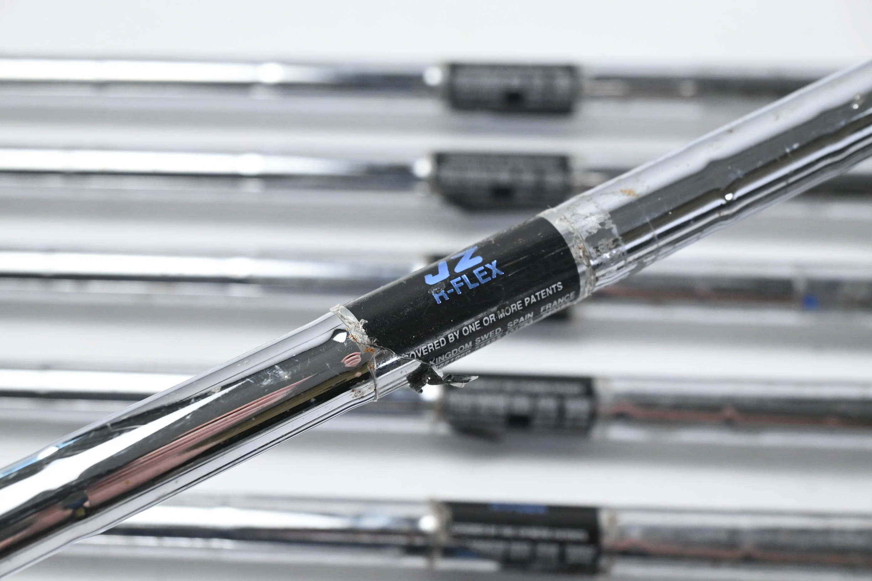 Ping i3 O-Size Irons / 3-PW+SW / White Dot / Regular Flex Cushin JZ Shafts - Image 5