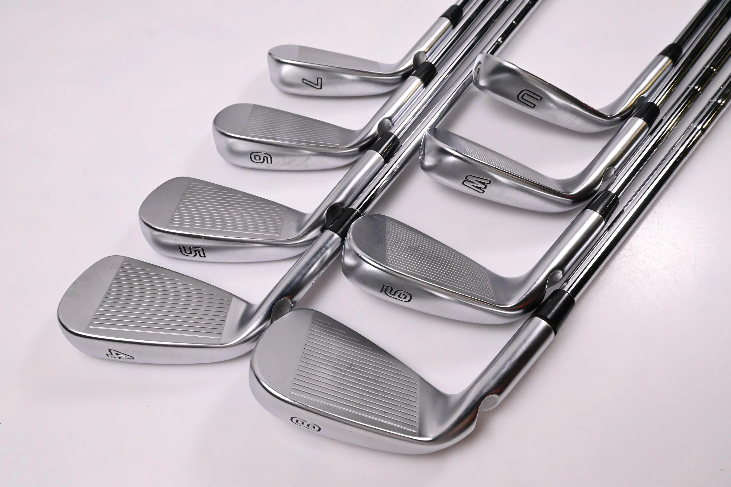 Ping i525 Irons / 4-PW+GW / Red Dot / Stiff Flex KBS Tour 120 Shafts - Image 4