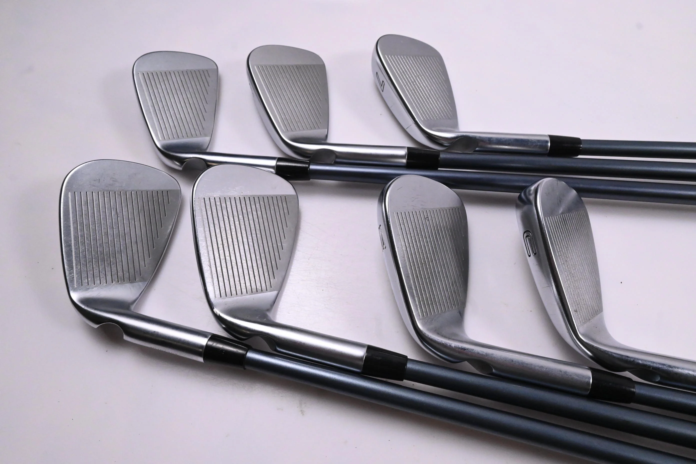 Ping i525 Irons / 5-PW+GW / Blue Dot / Regular Flex Ping Alta CB Slate Shafts - Image 3