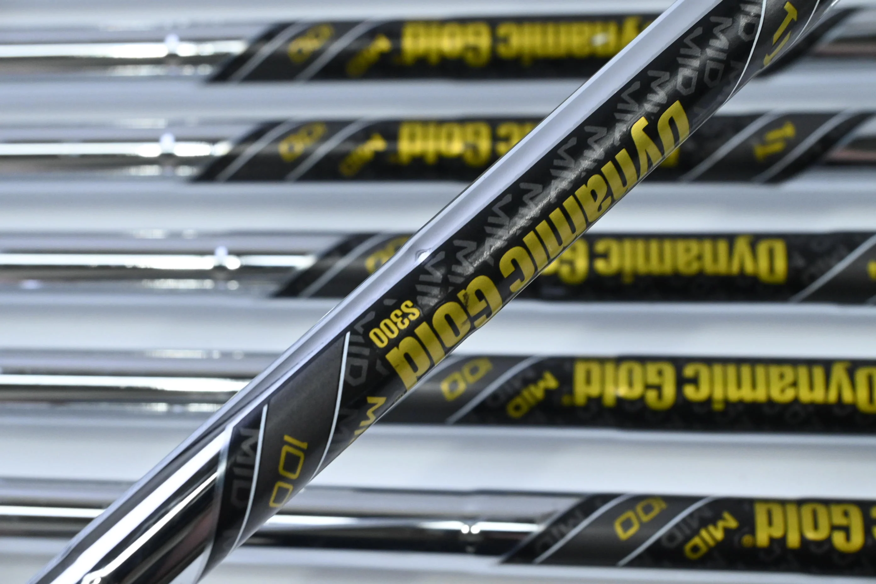 Ping i530 Irons / 5-PW+GW / Red Dot / Stiff Flex Dynamic Gold Mid 100 S300 - Image 5