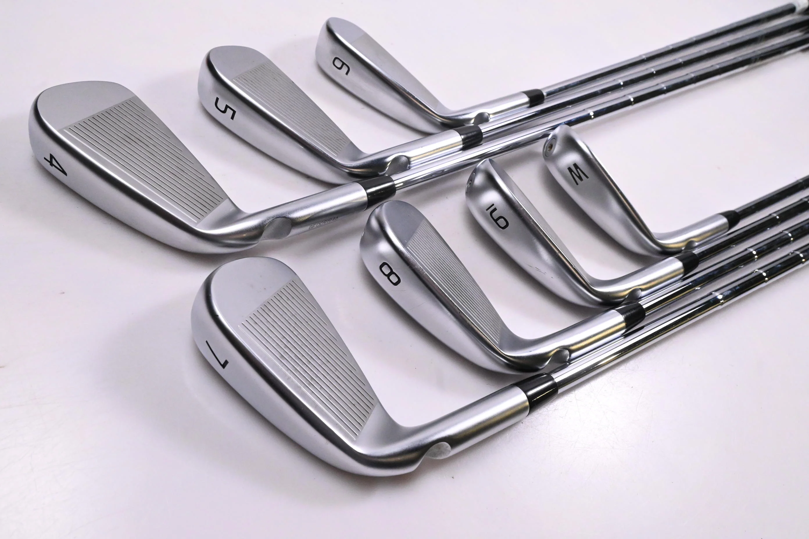 Ping i530 Irons / 4-PW / Green Dot / Stiff Flex Dynamic Gold Mid 115 S300 Shafts - Image 4