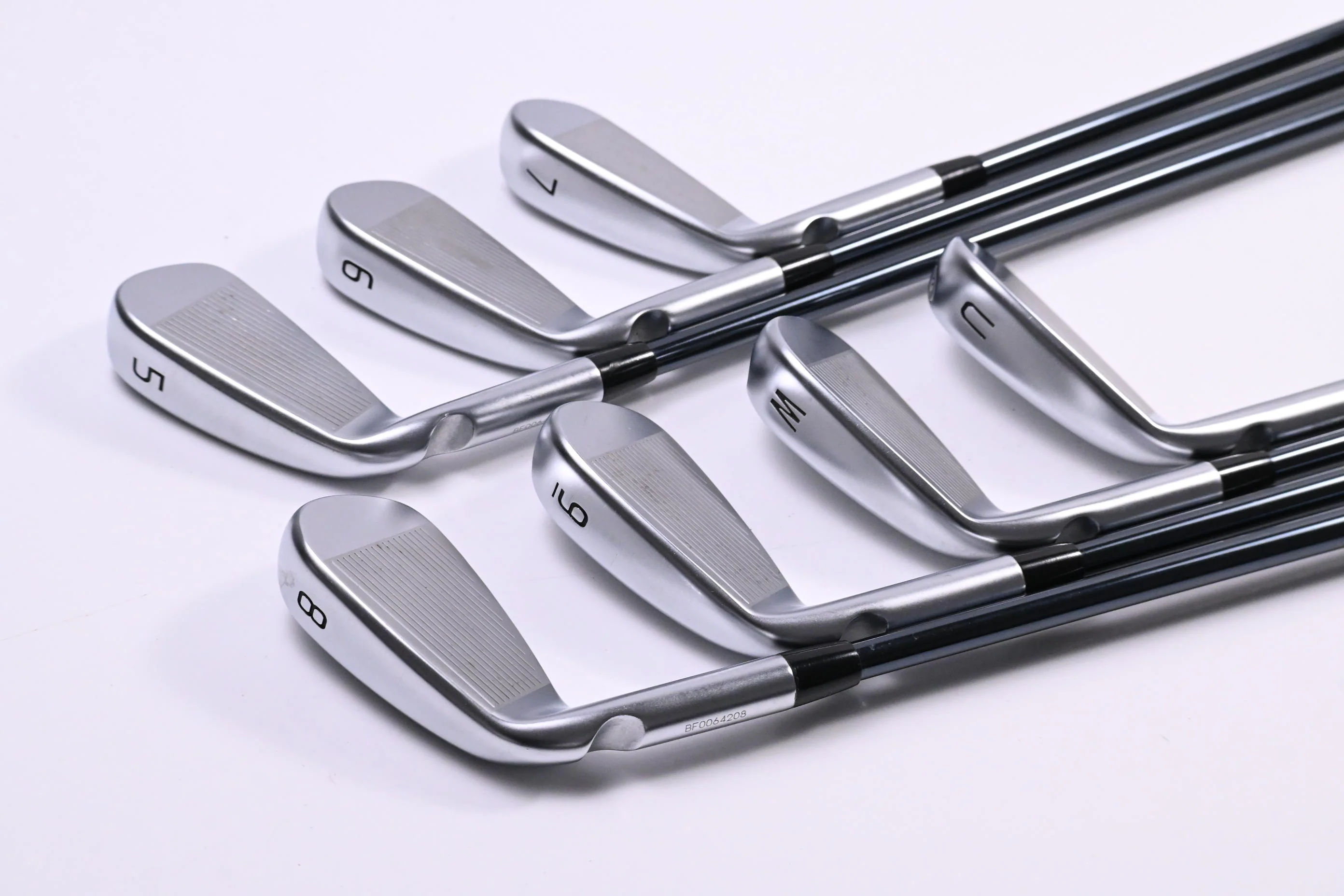 Ping i530 Irons / 5-PW+UW / Blue Dot / Stiff Flex UST Recoil Dart 75 Shafts - Image 4