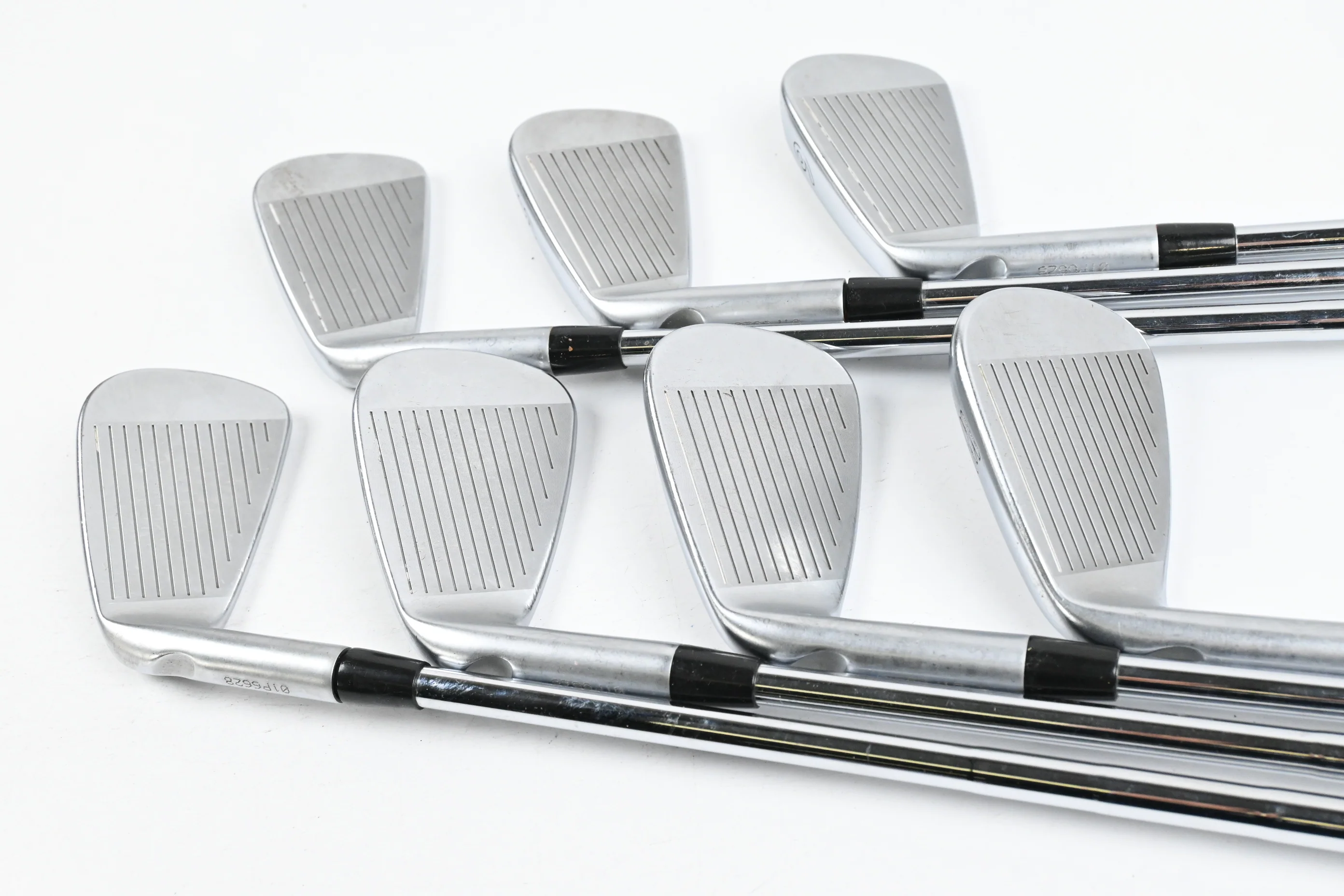 Ping iBlade Irons / 4-PW / Black Dot / Stiff Flex Ping CFS Distance Shafts - Image 3