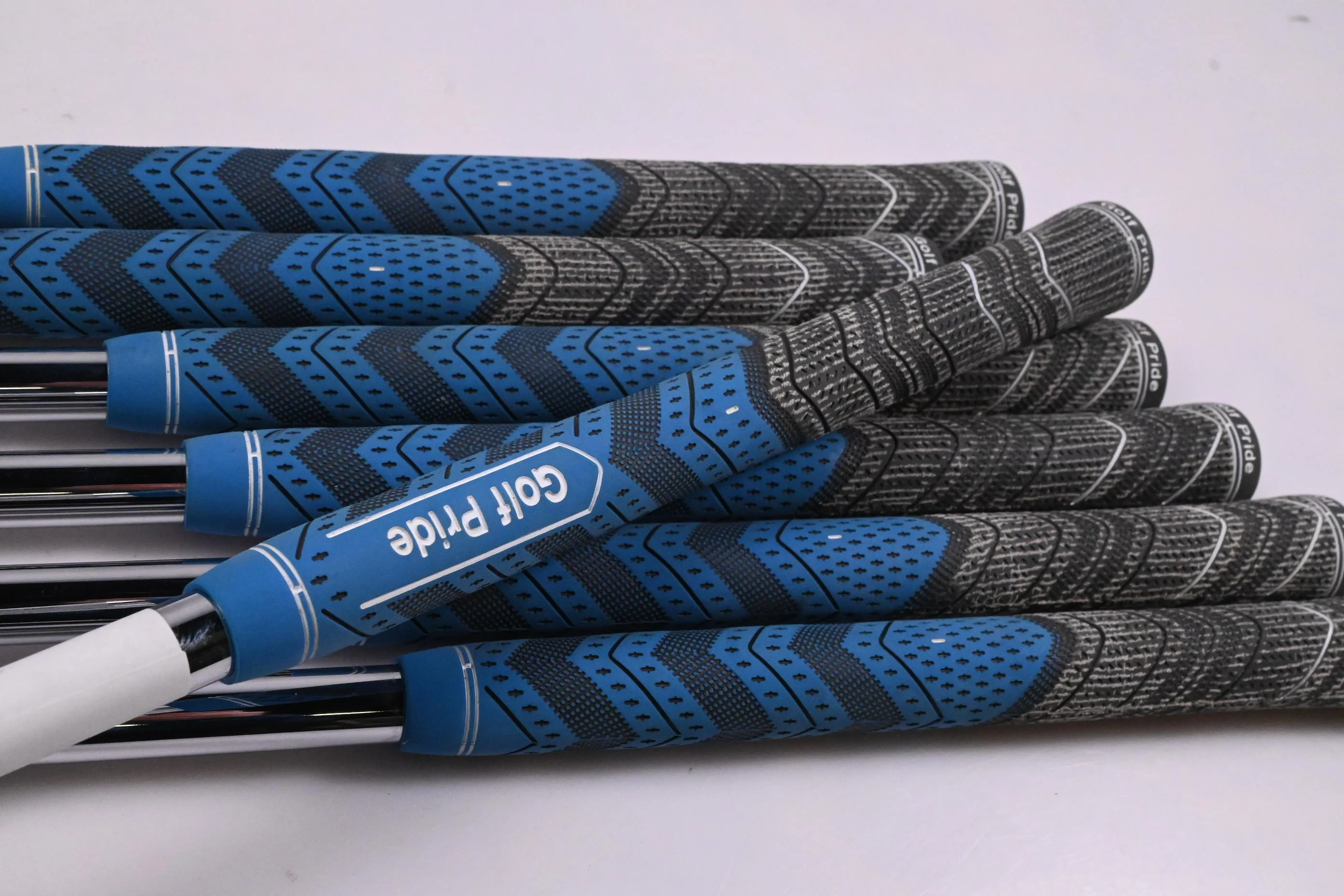 Ping iBlade Irons / 4-PW / Red Dot / Regular Flex Project X Shafts - Image 7