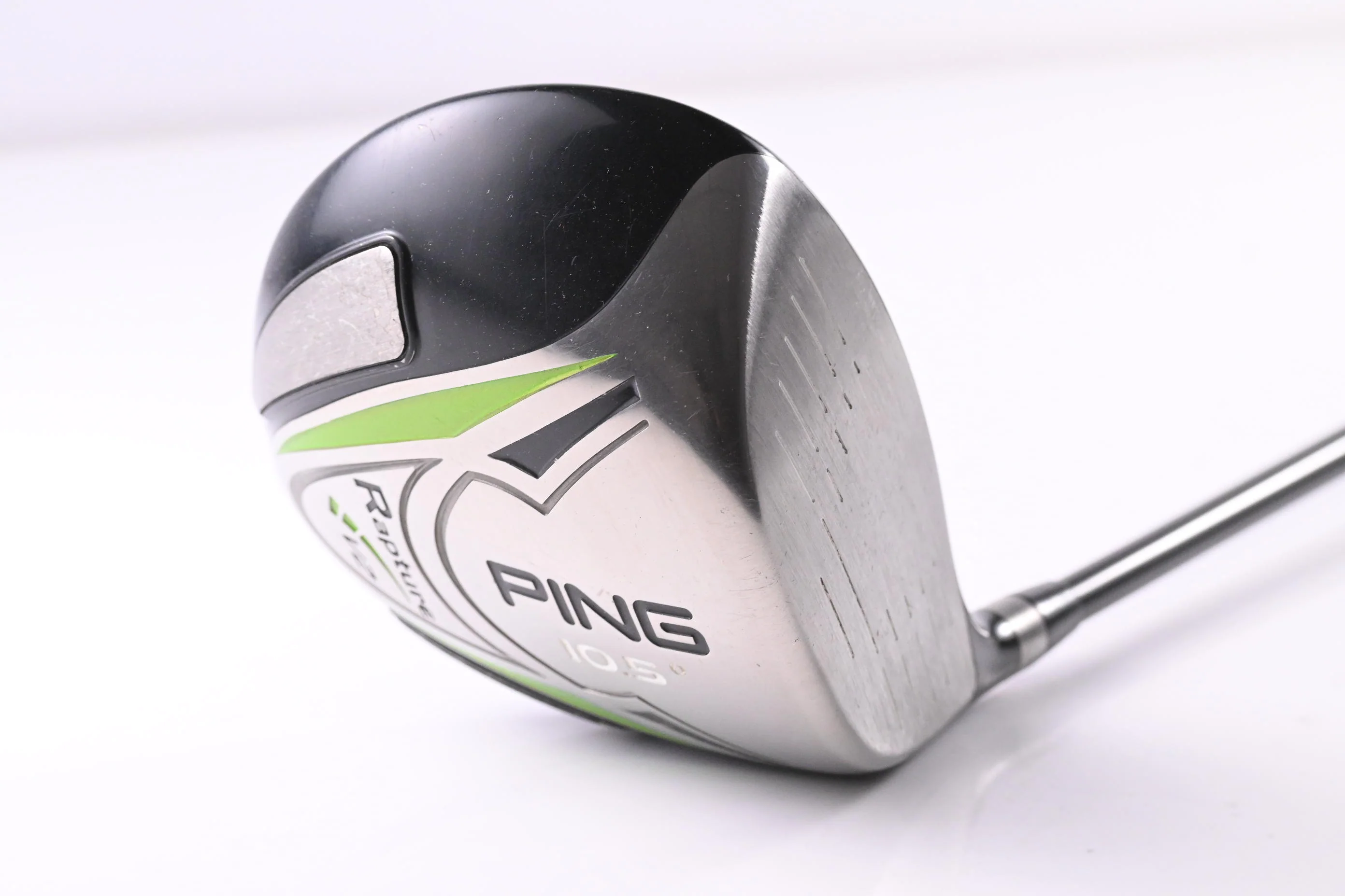Ping Rapture V2 Driver / 10.5 Degree / Regular Flex Ping TFC 939 Shaft