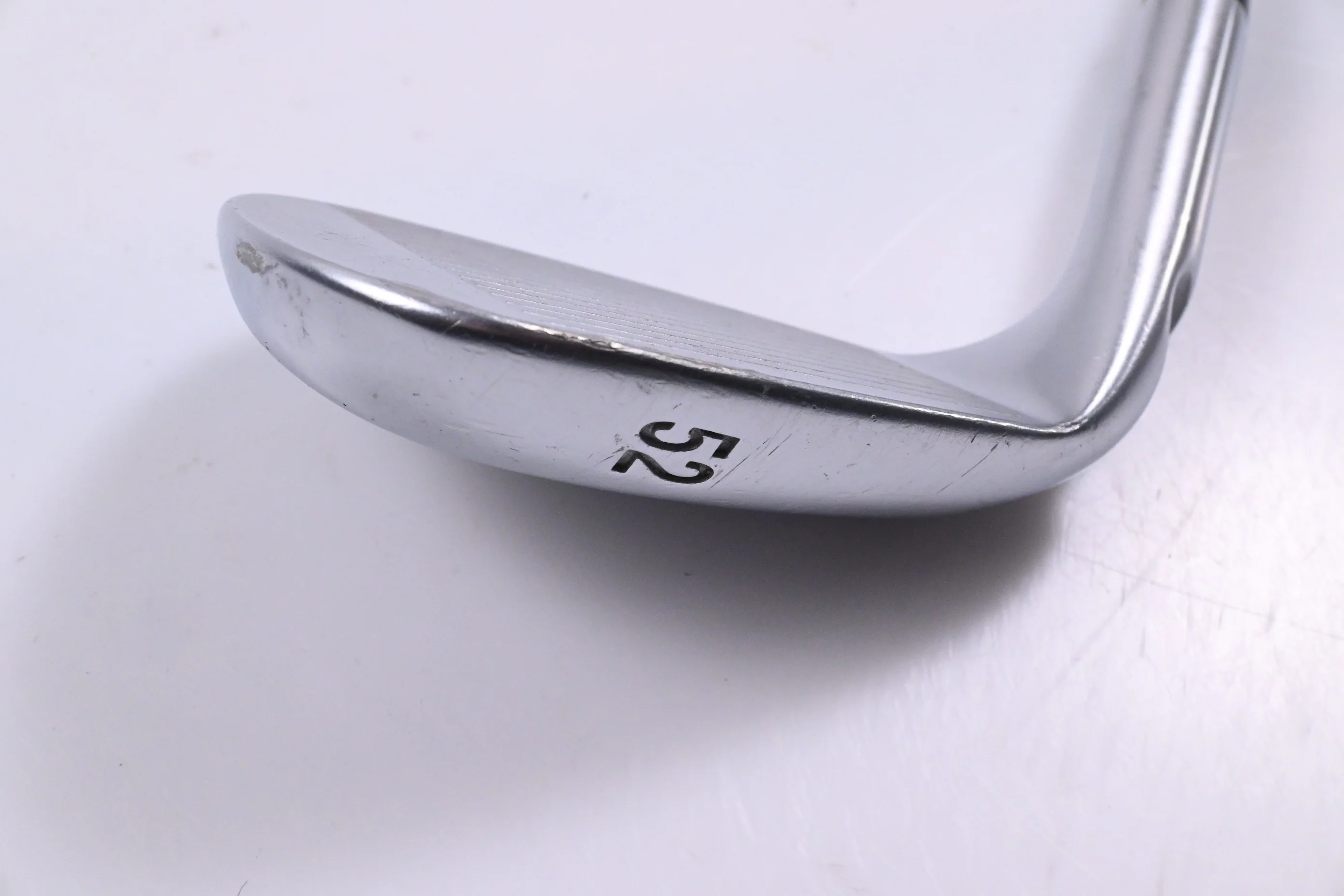 Ping Tour-S Gap Wedge / 52 Degree / Black Dot / Stiff Flex Dynamic Gold Shaft - Image 4