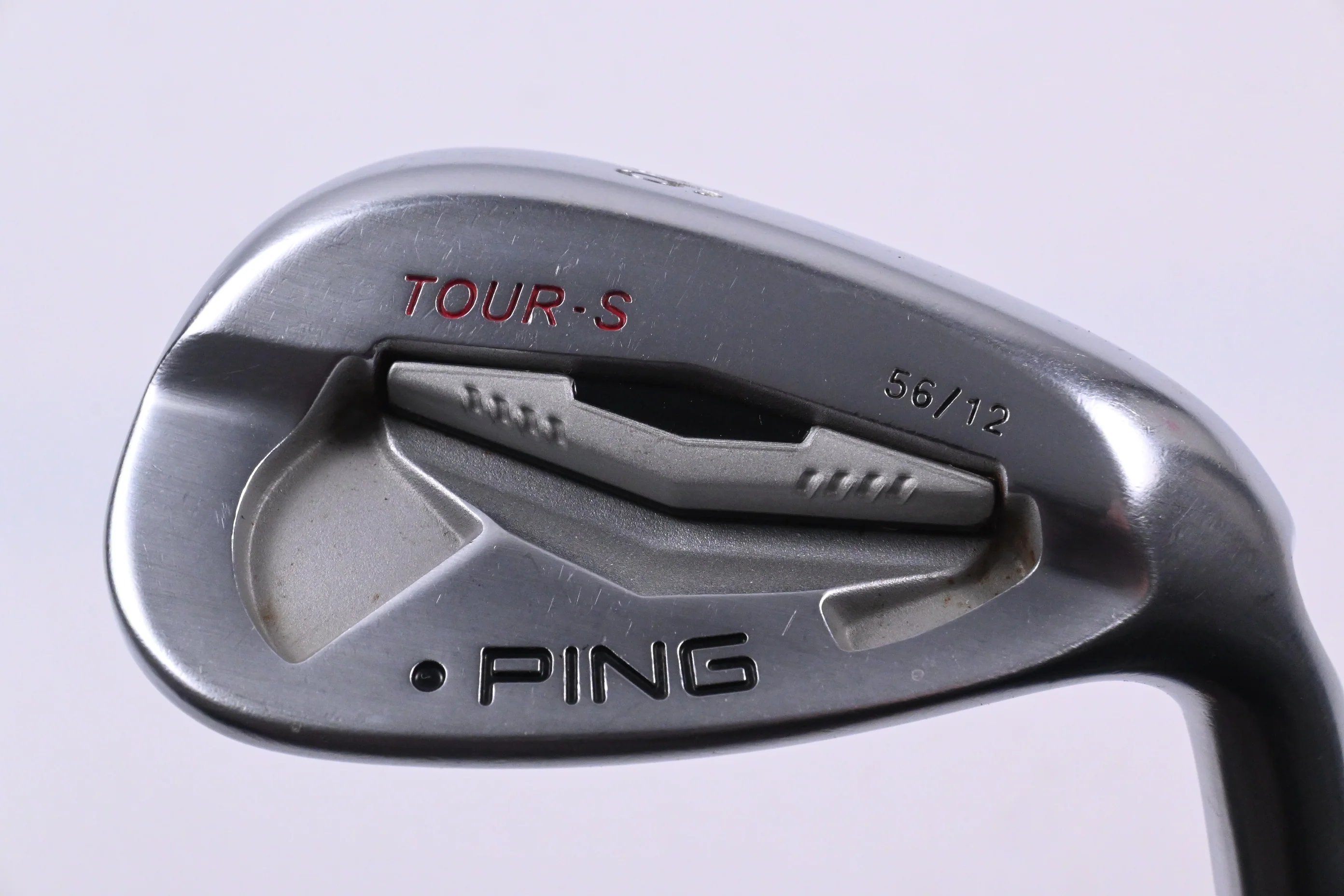 Ping Tour-S Sand Wedge / 56 Degree / Black Dot / Regular Flex Dynamic Gold R300