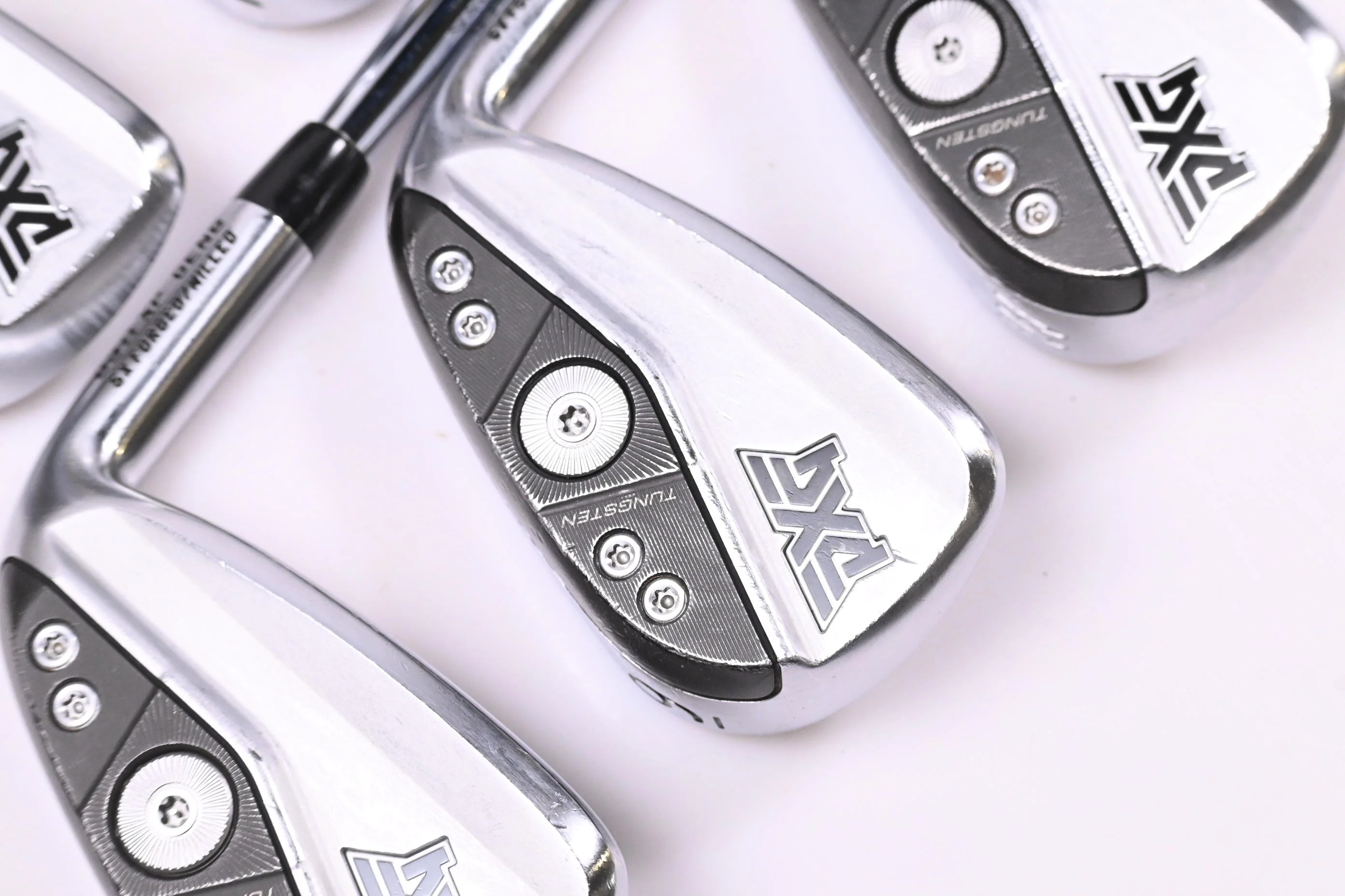 PXG 0311 XP Gen6 Irons / 6-PW / Regular Flex Elevate MPH 95 Shafts