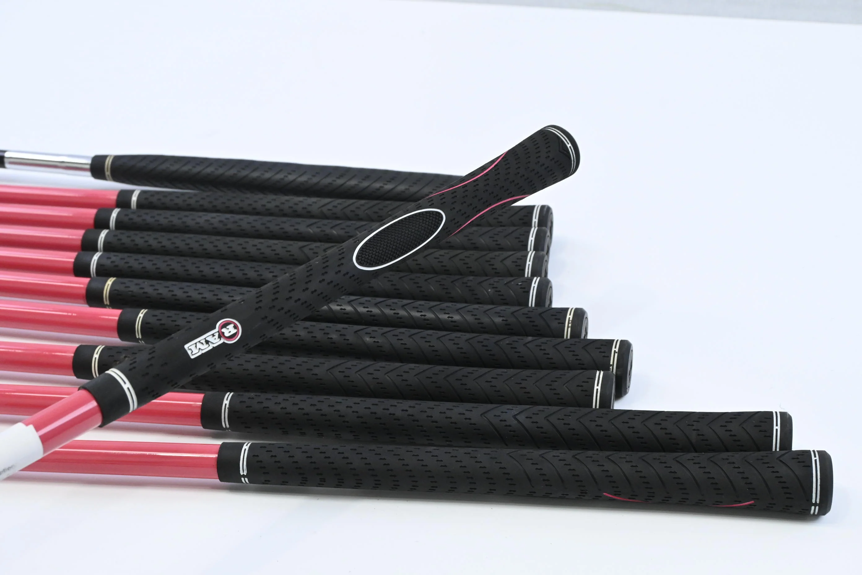 Ladies Ram FX 100 Package Set / Woods, Hybrids, Irons, Putter, Bag - Image 8