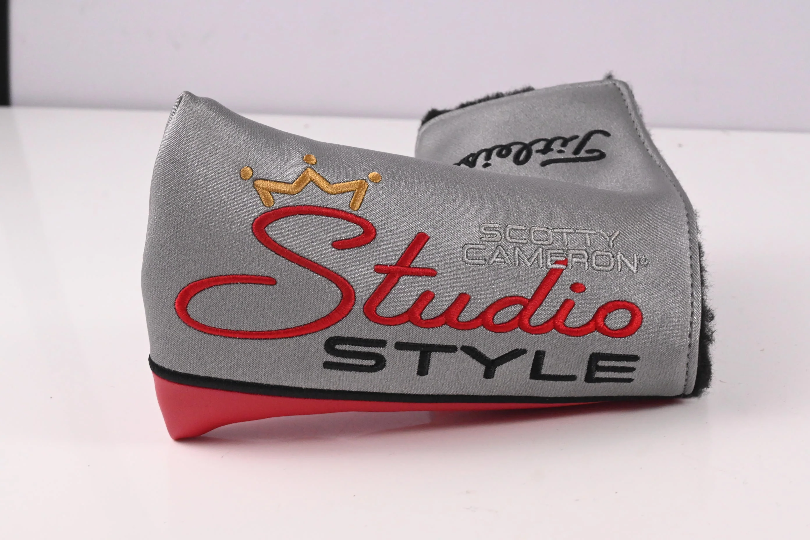 Scotty Cameron 2025 Studio Style Newport + Putter / 34 Inch - Image 9