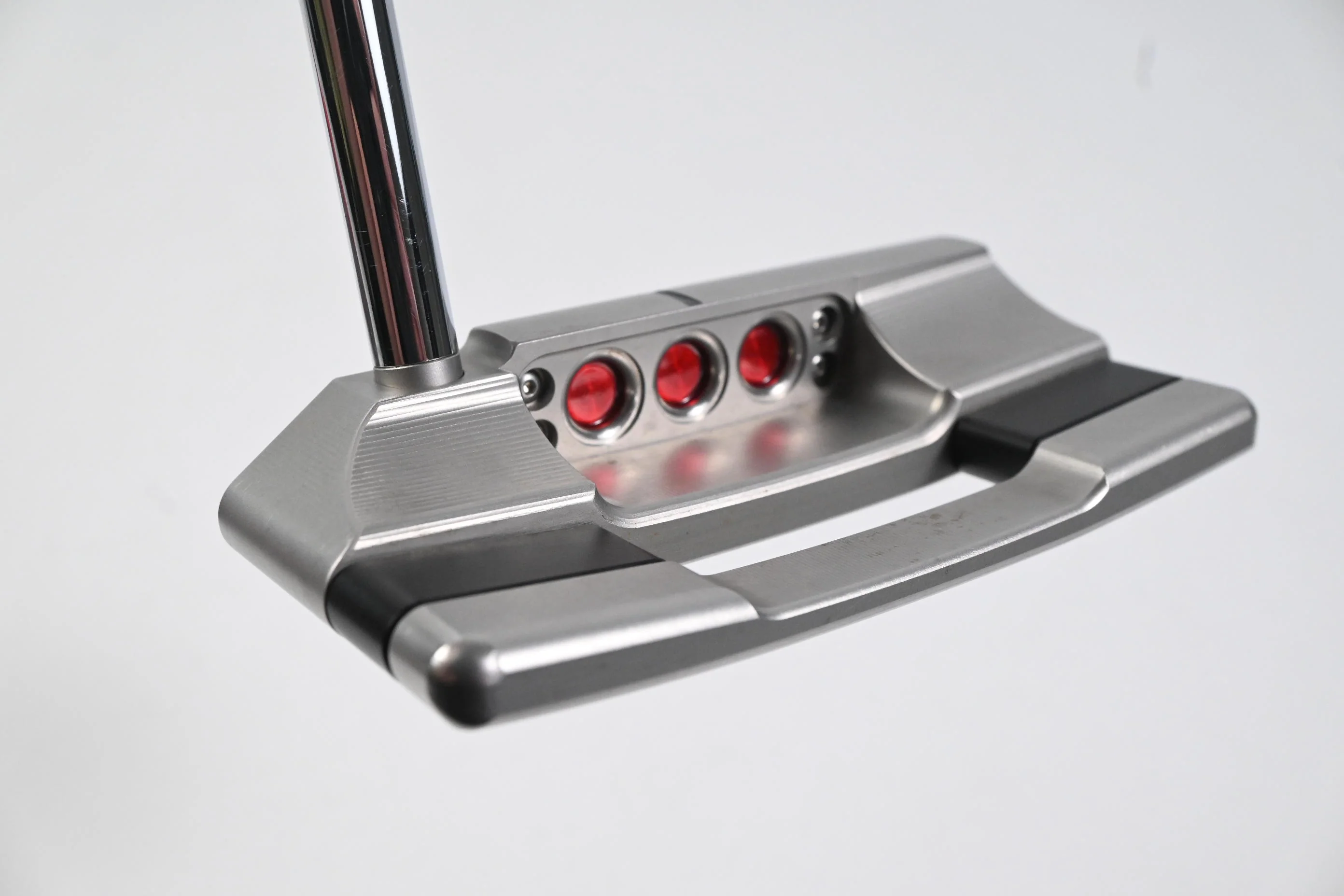 Scotty Cameron 2025 Studio Style Squareback Putter / 34 Inch - Image 4