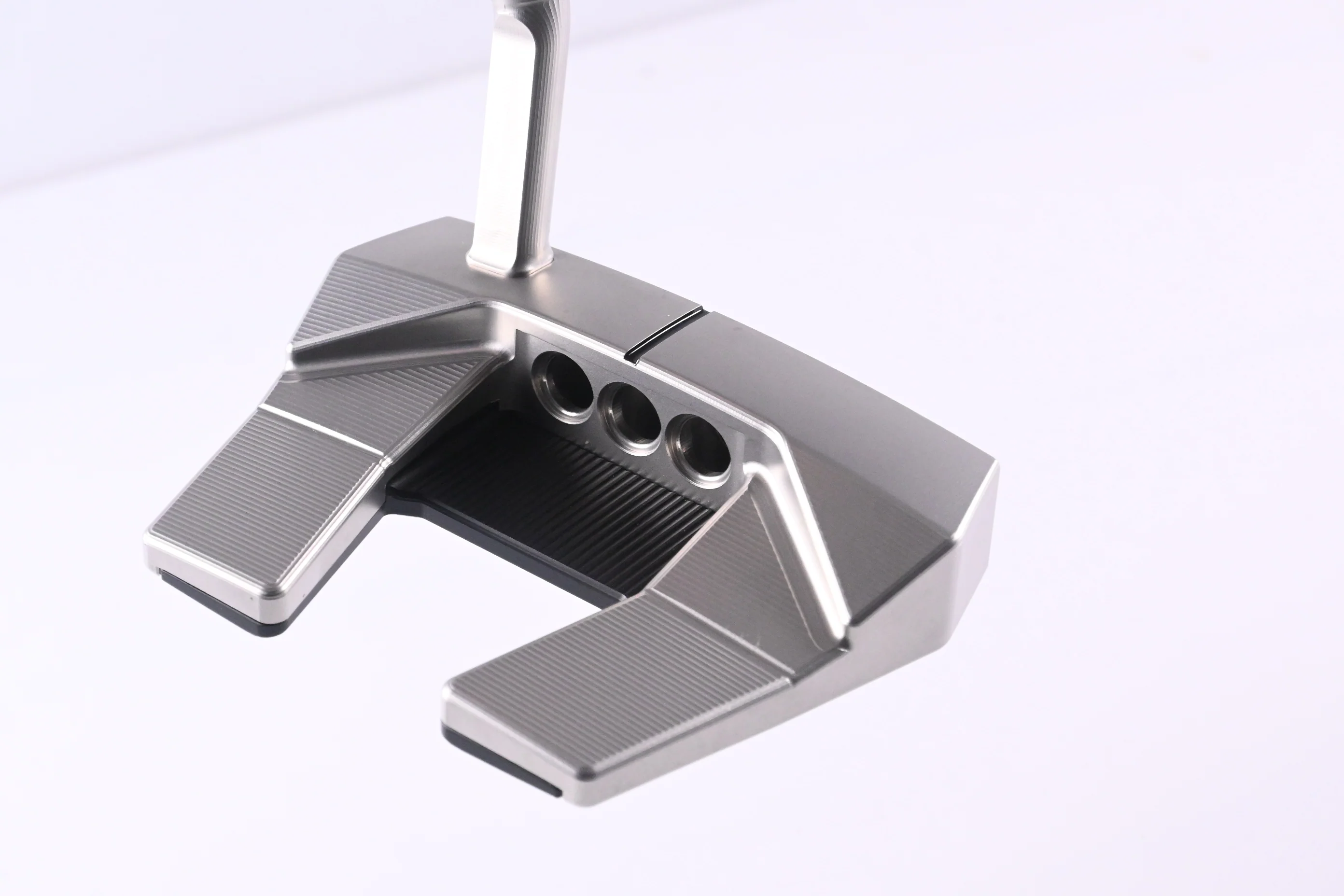 Scotty Cameron Phantom 5.5 2026 Putter / 34 Inch - Image 5