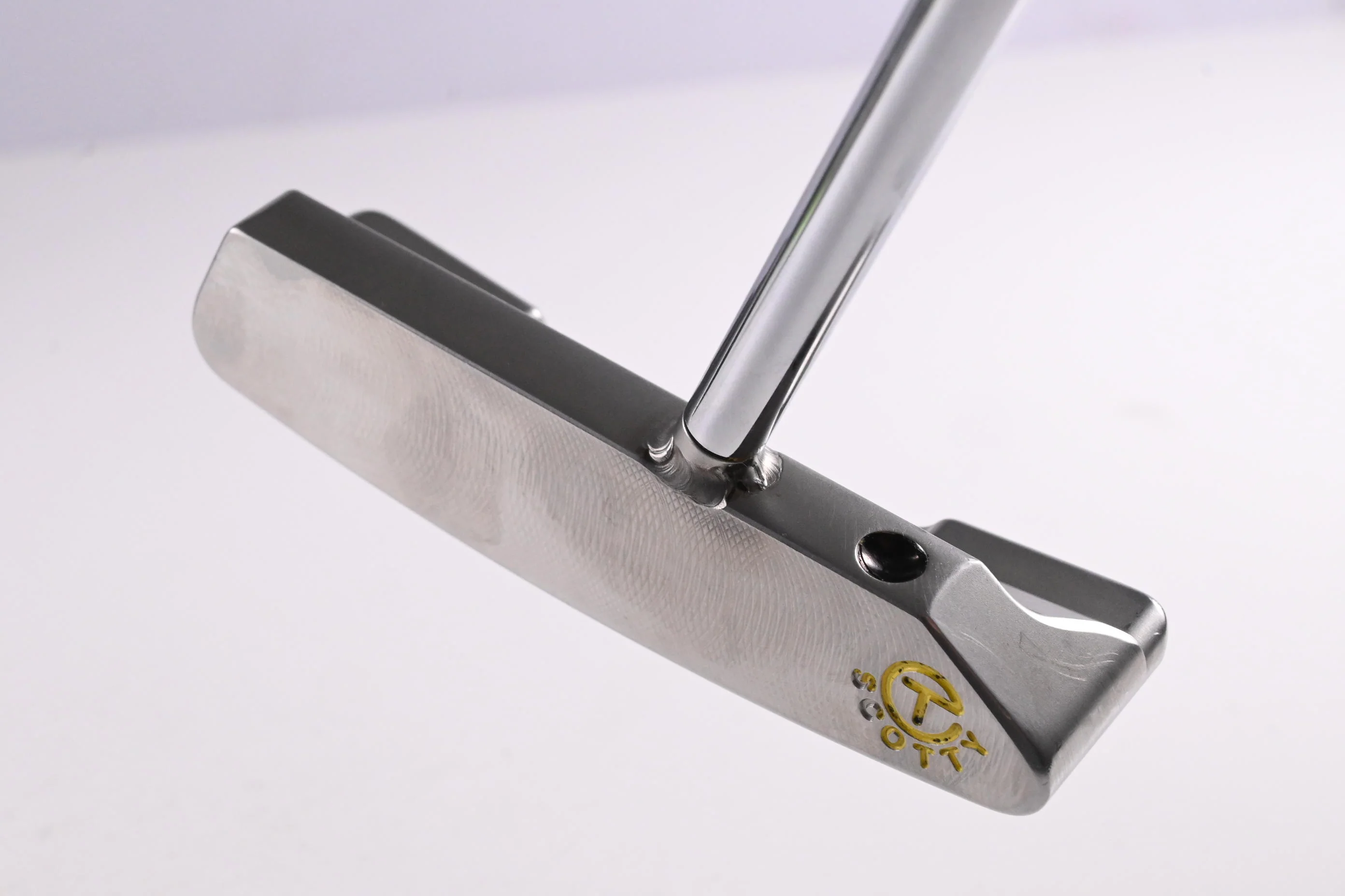 Scotty Cameron Circle T Studio Select Newport 2.6 Putter / 34 Inch - Image 2