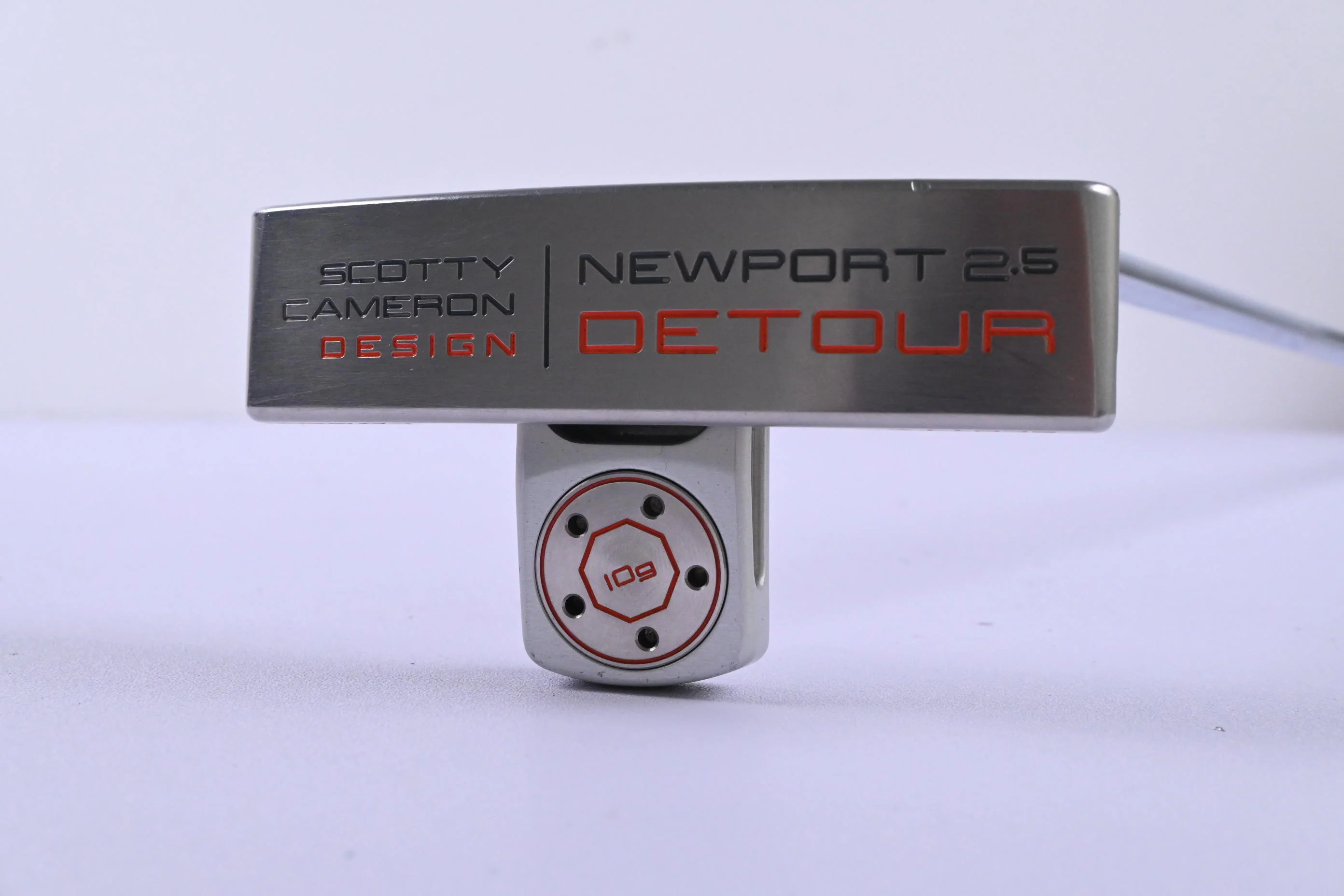 Scotty Cameron Detour Newport 2.5 Putter / 35 Inch - Image 2
