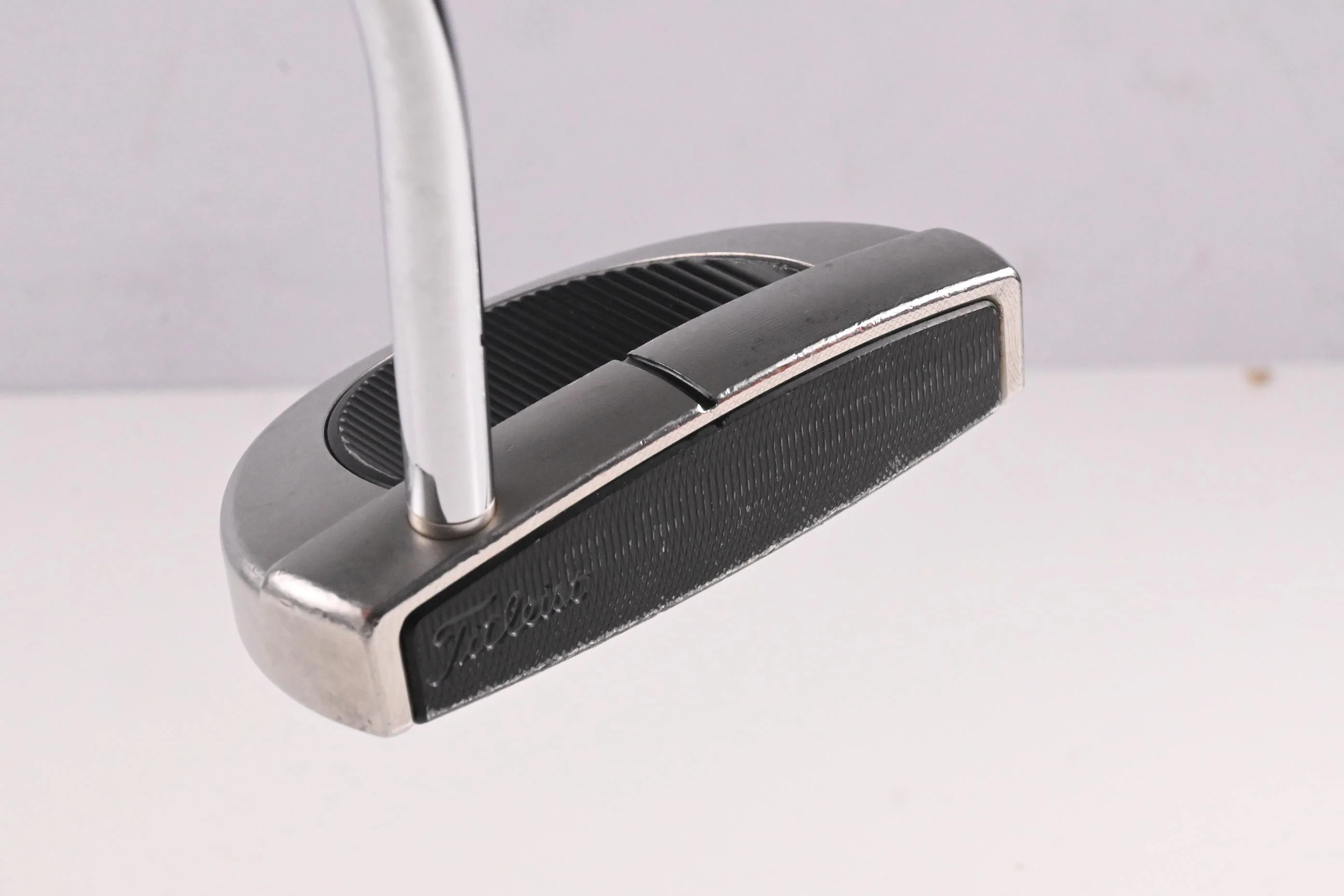 Left Hand Scotty Cameron Futura #5CB 2017 Putter / 35 Inch - Image 2