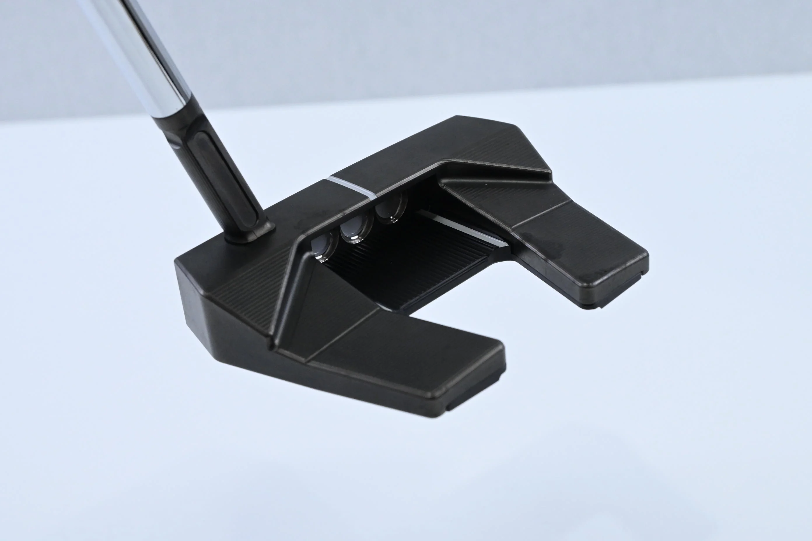 Scotty Cameron Phantom Black 5.5 Putter / 33 Inch - Image 4