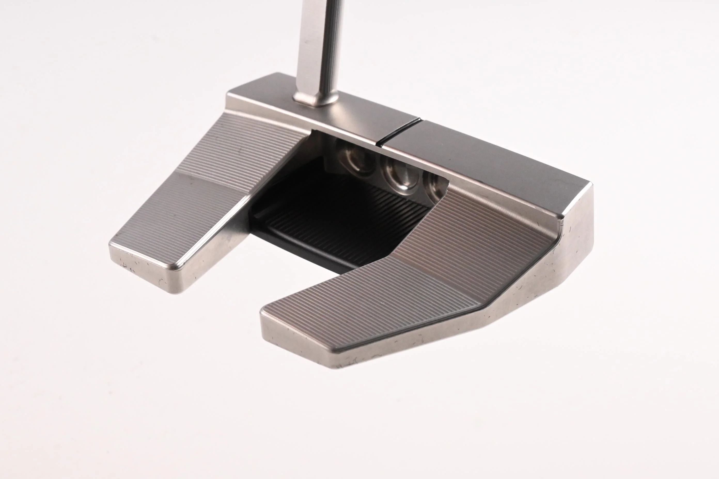 Scotty Cameron Phantom X 2022 5.5 Putter / 34 Inch - Image 5